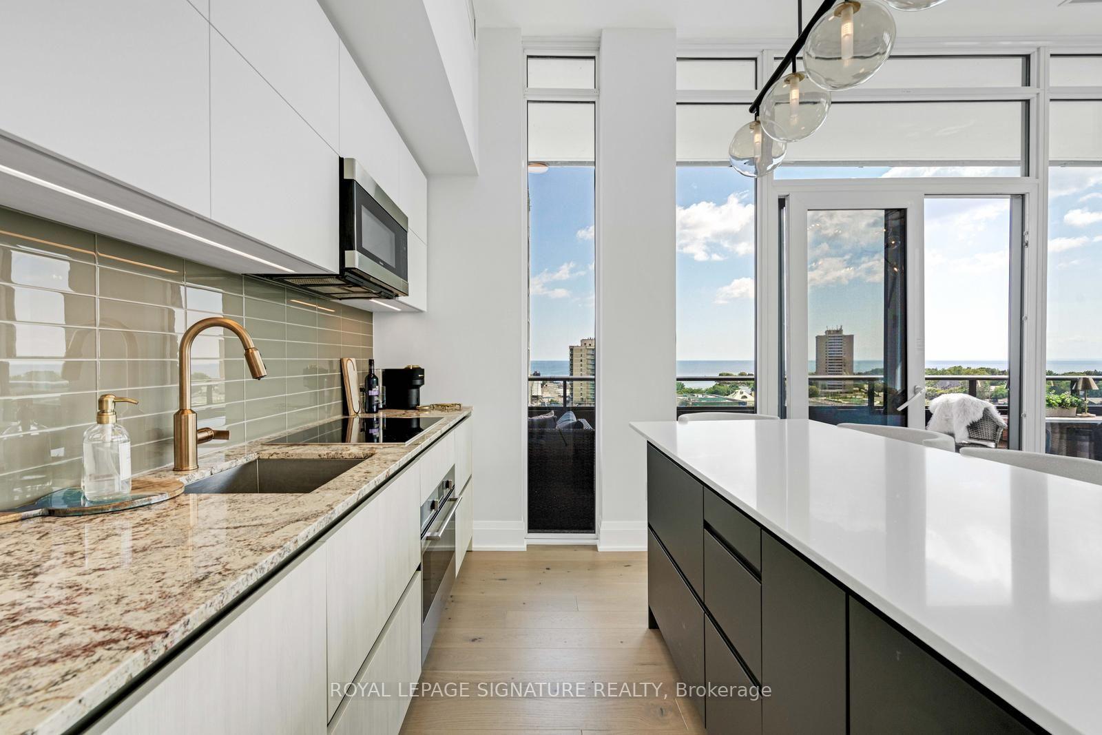 Photo 15 of Unit 1103, 21 Park Street E, Mississauga, Port Credit — HOMEH