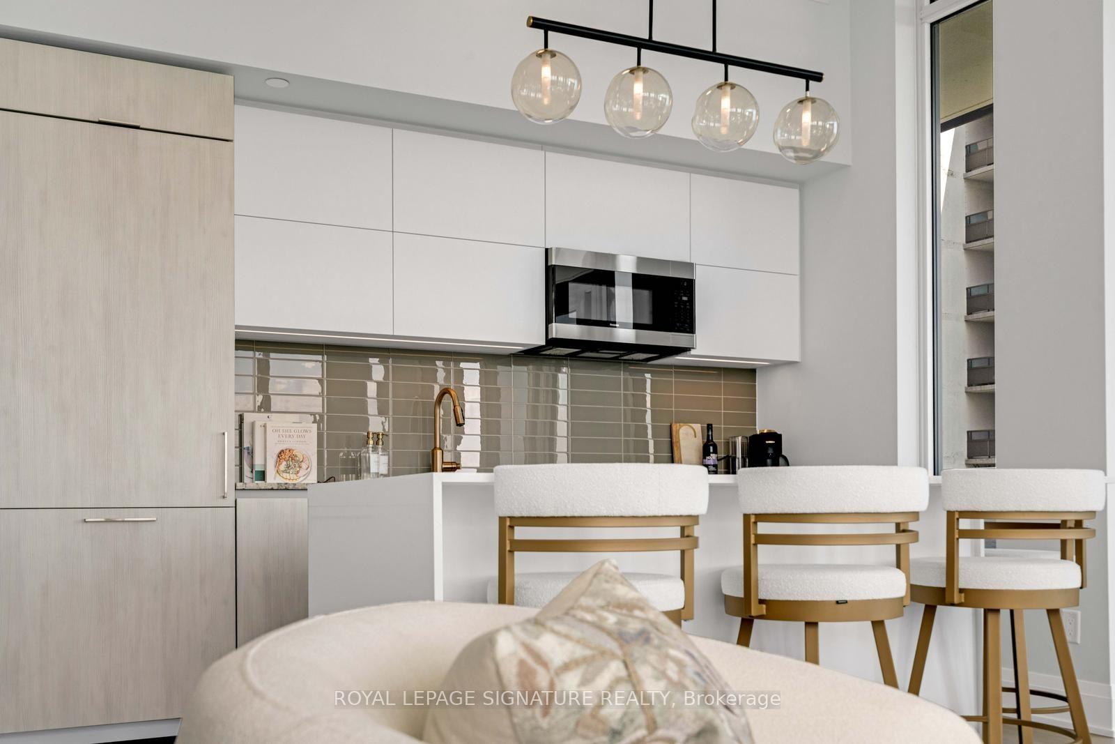 Photo 16 of Unit 1103, 21 Park Street E, Mississauga, Port Credit — HOMEH