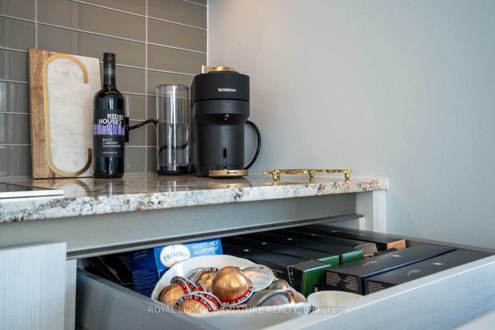 Photo 22 of Unit 1103, 21 Park Street E, Mississauga, Port Credit — HOMEH