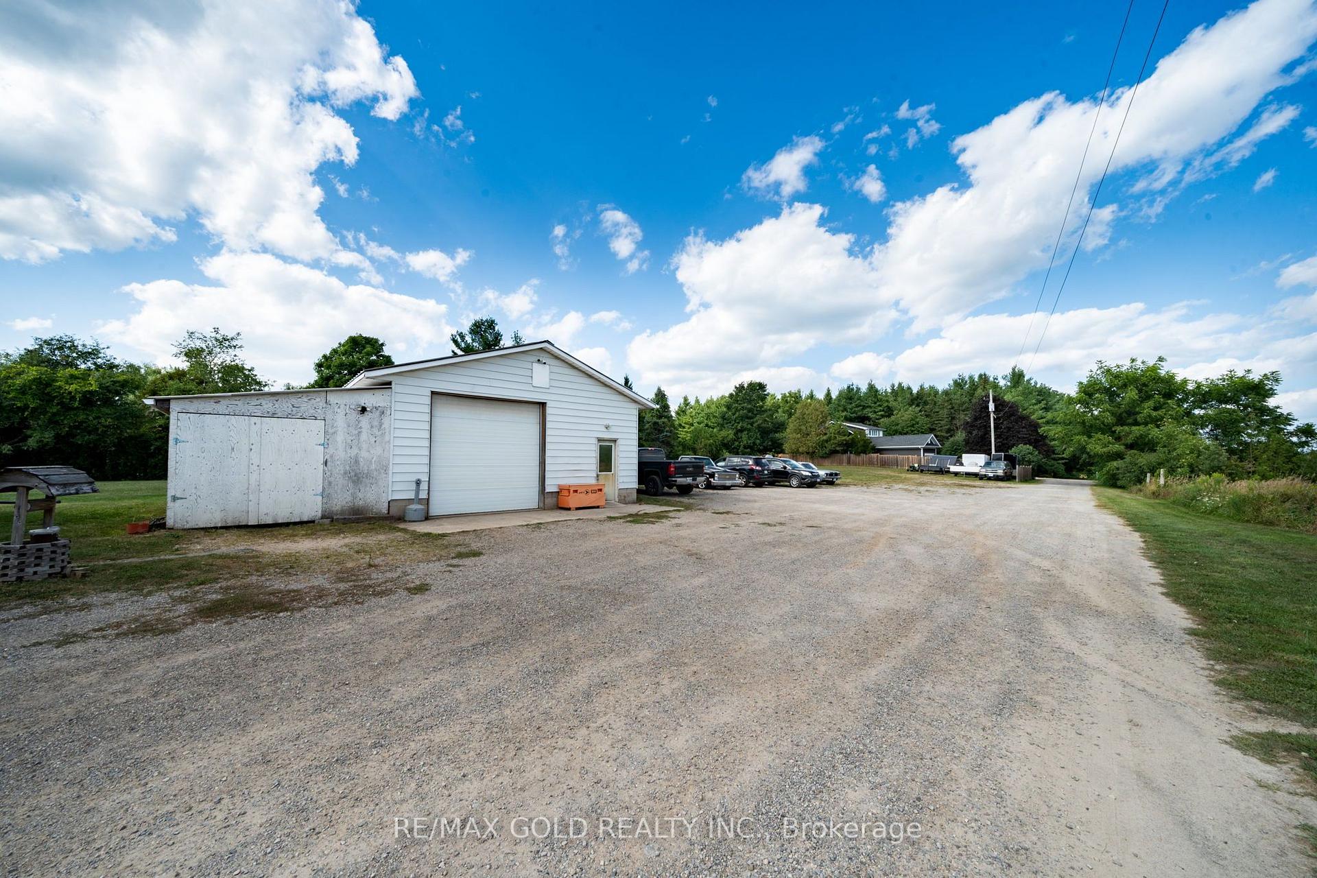 Photo 34 of 13307 Sixth Line, Halton Hills, Rural Halton Hills — HOMEH