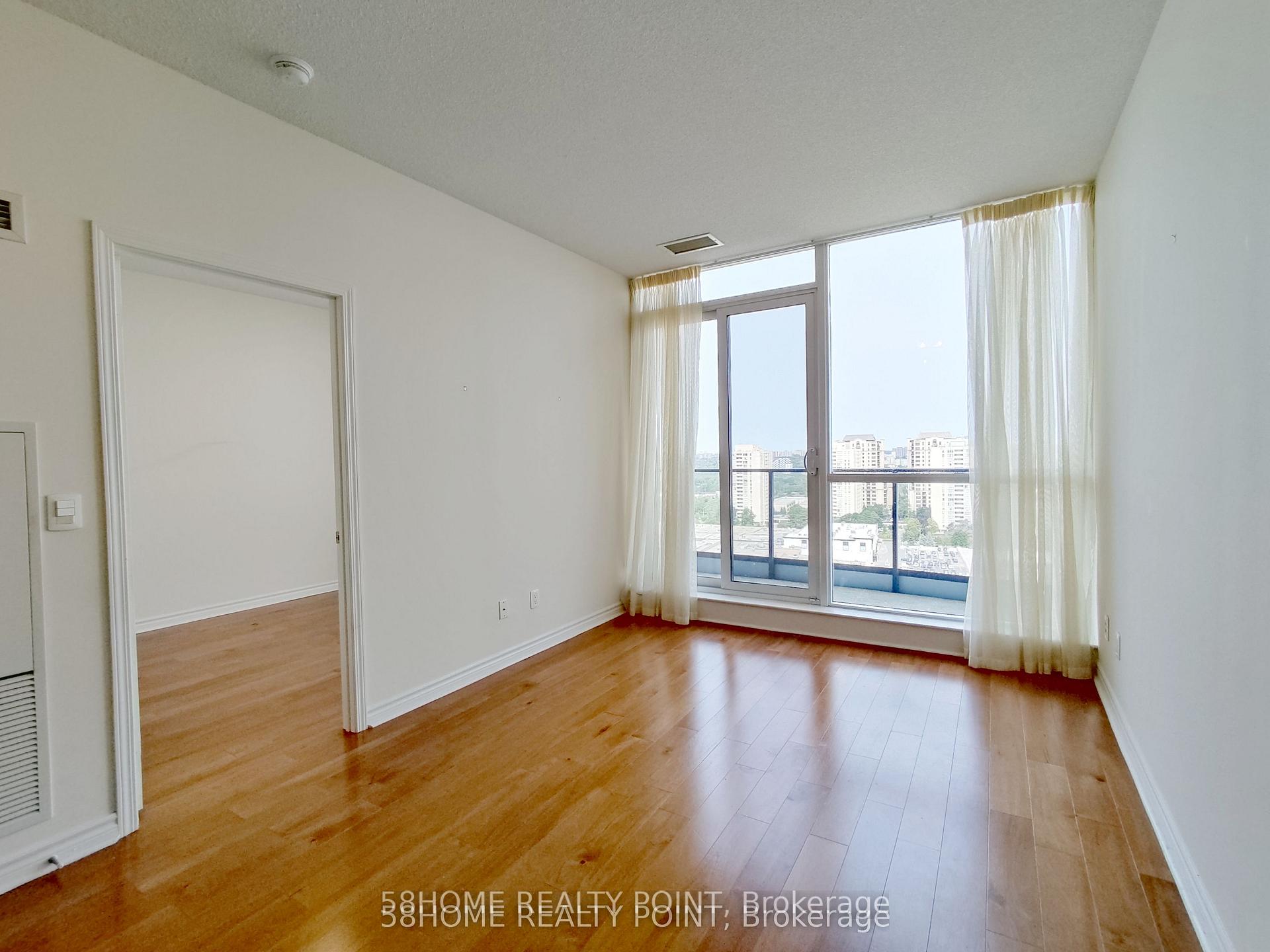 Front of Unit 1504, 2885 Bayview Avenue