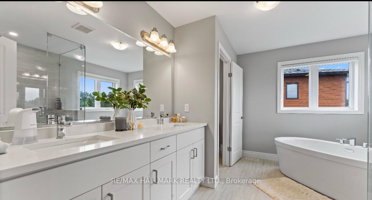 Photo 14 of Unit Upper Level (Main & 2nd), 851 Robert Ferrie Drive, Kitchener, Doon South — HOMEH