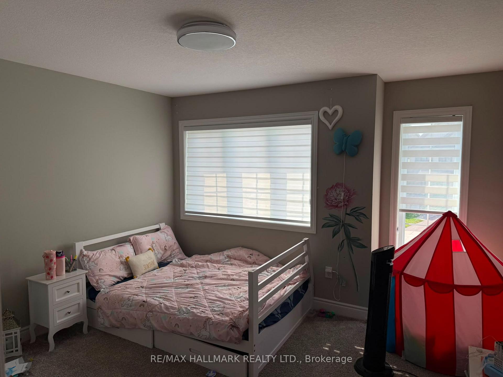 Photo 17 of Unit Upper Level (Main & 2nd), 851 Robert Ferrie Drive, Kitchener, Doon South — HOMEH