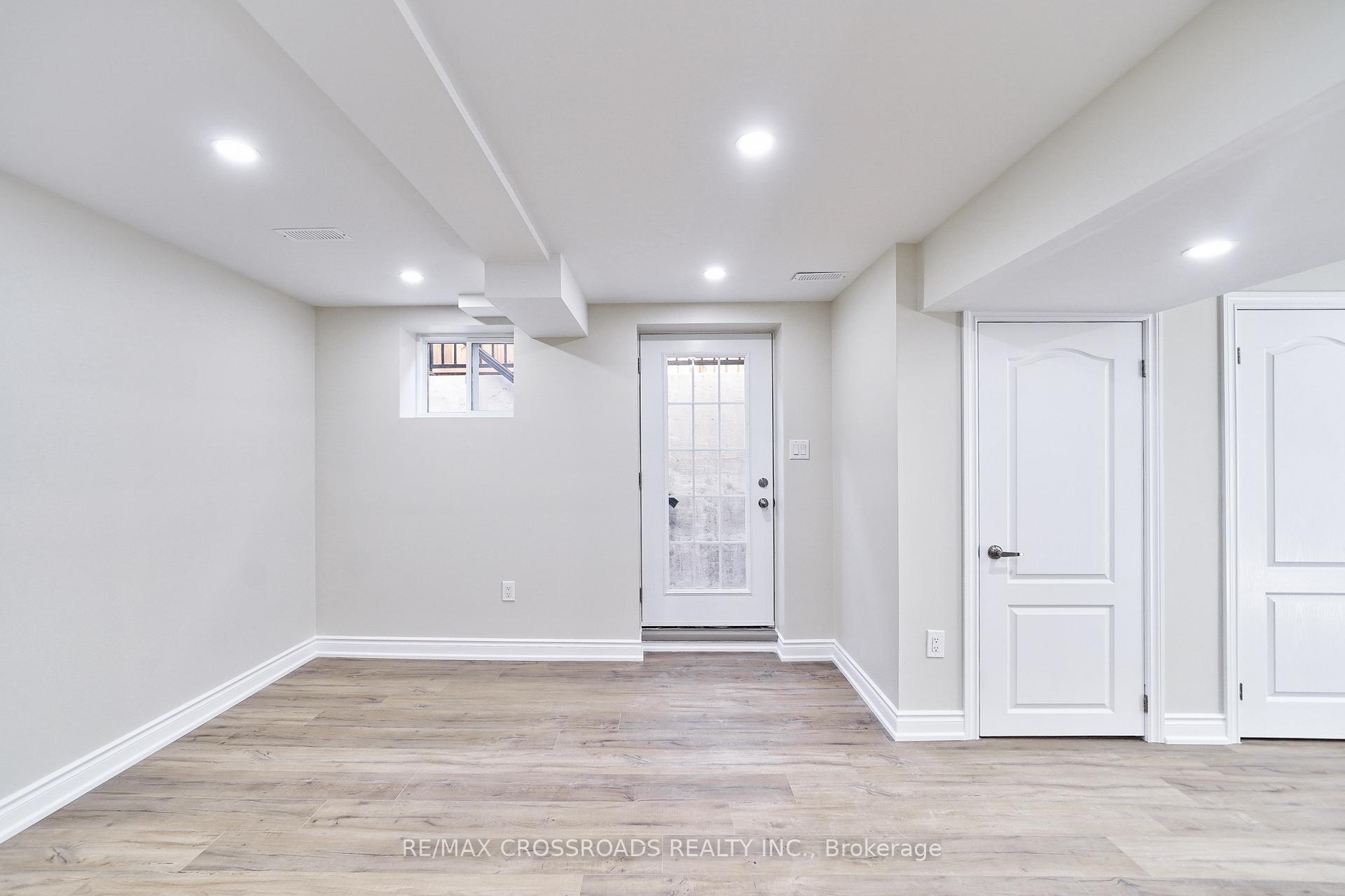 Photo 7 of Unit Lower, 67 Medland Avenue, Whitby, Williamsburg — HOMEH