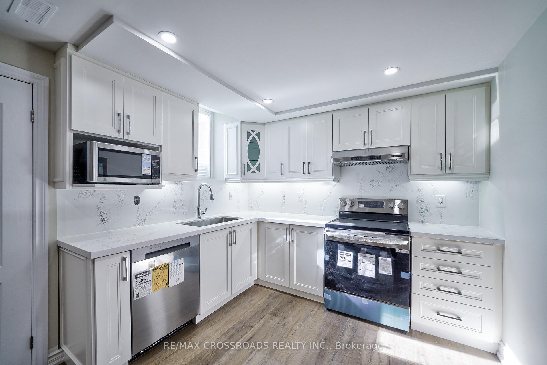 Photo 16 of Unit Lower, 67 Medland Avenue, Whitby, Williamsburg — HOMEH