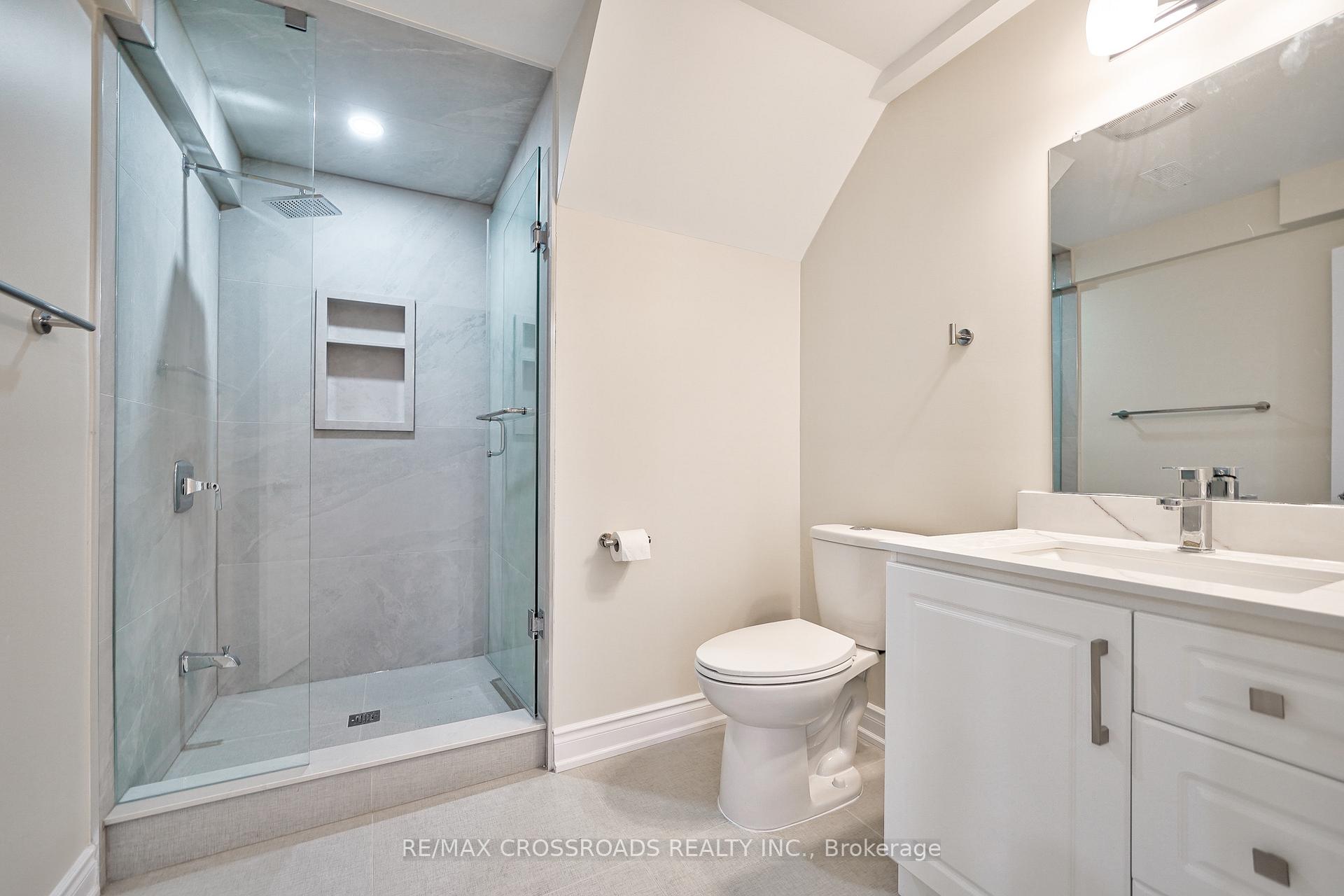 Photo 19 of Unit Lower, 67 Medland Avenue, Whitby, Williamsburg — HOMEH