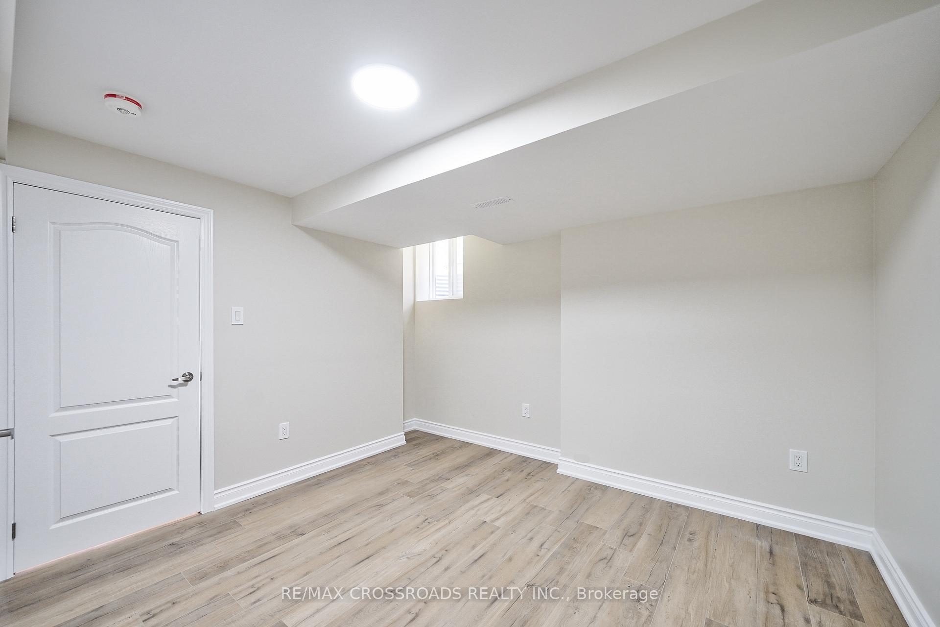 Photo 21 of Unit Lower, 67 Medland Avenue, Whitby, Williamsburg — HOMEH
