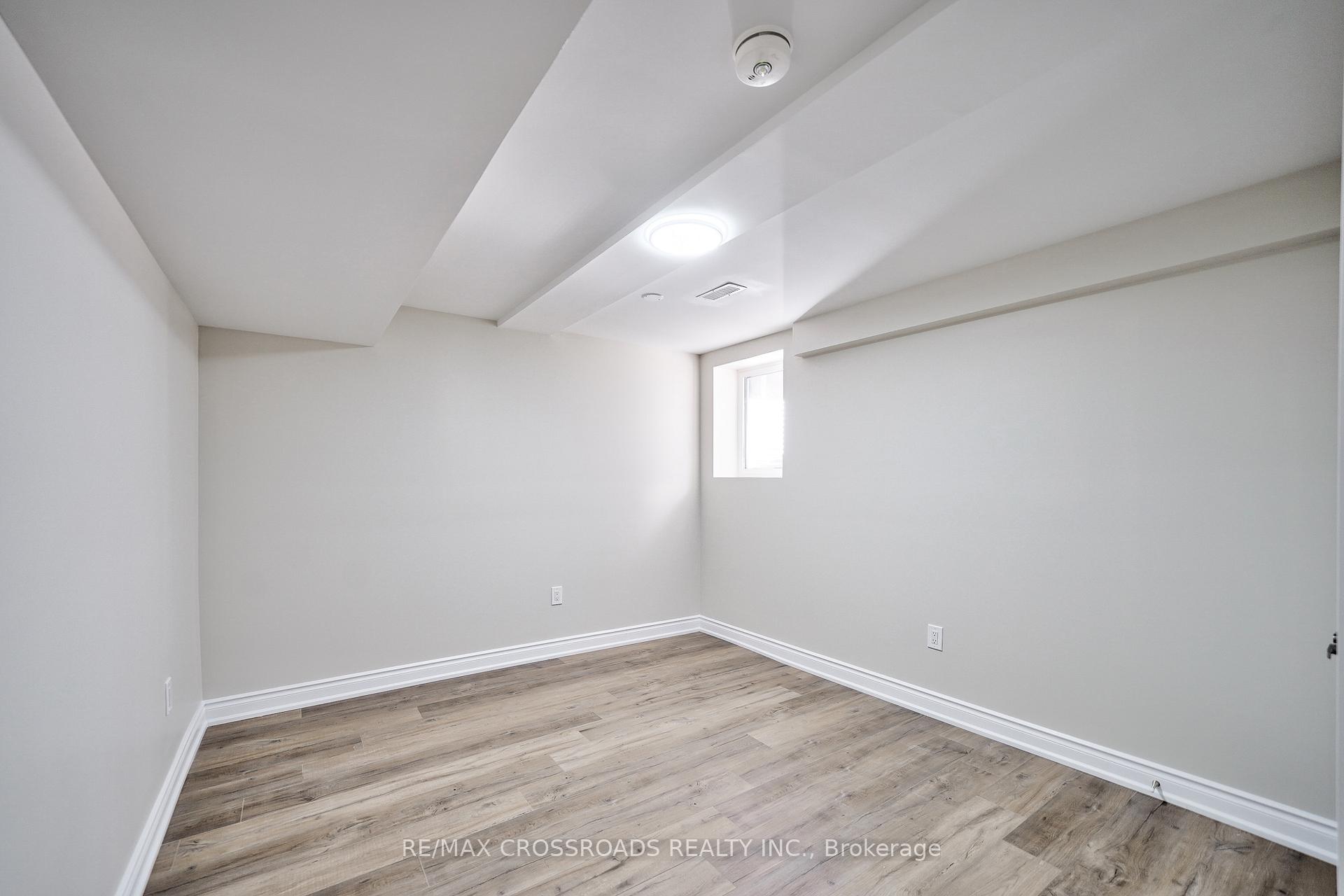 Photo 24 of Unit Lower, 67 Medland Avenue, Whitby, Williamsburg — HOMEH