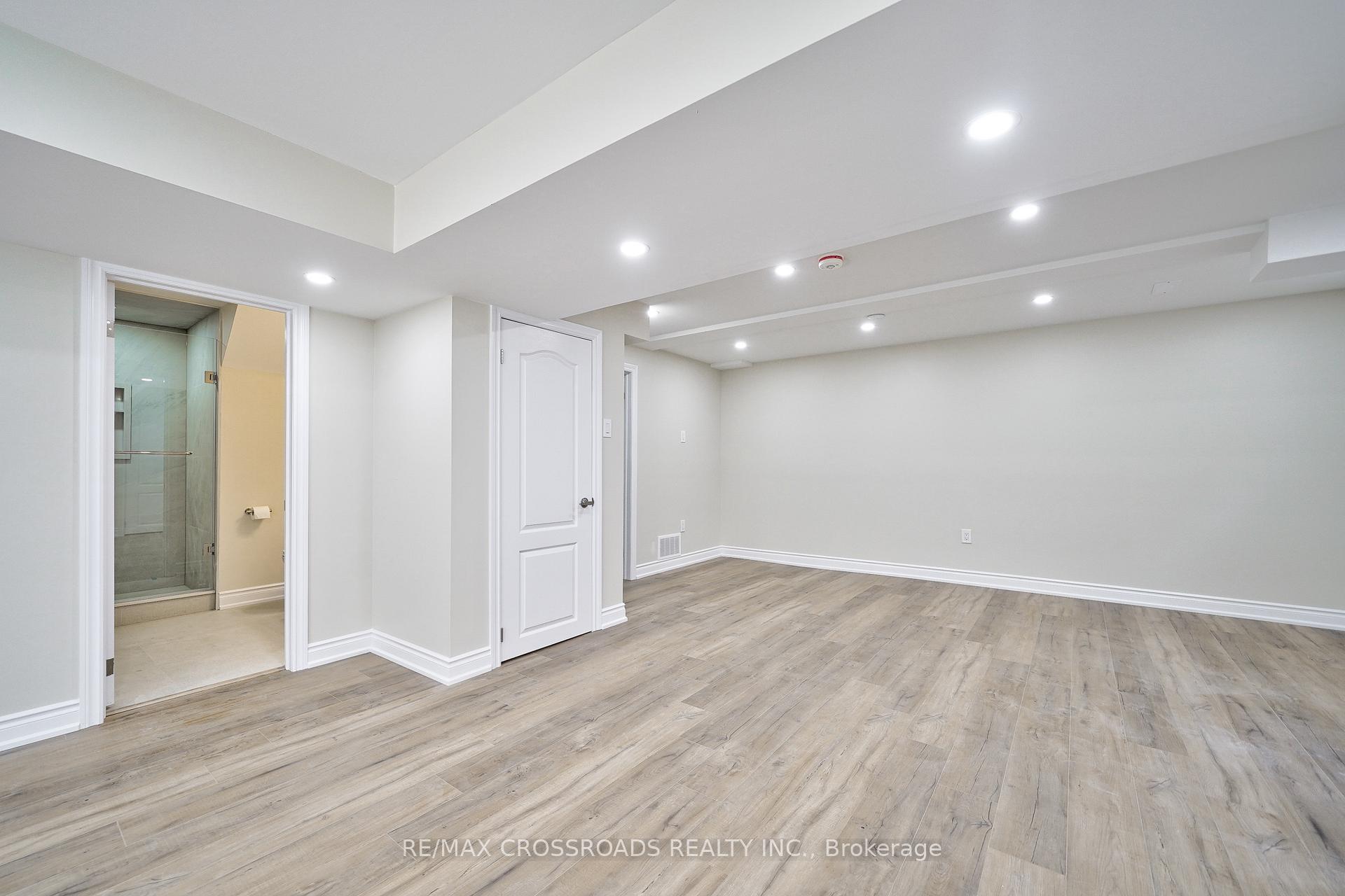 Photo 29 of Unit Lower, 67 Medland Avenue, Whitby, Williamsburg — HOMEH