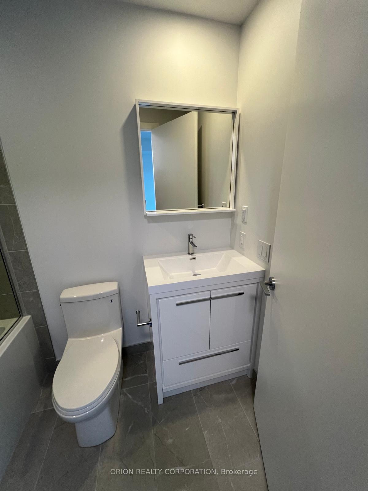 Photo 6 of Unit 1109, 5 Meadowdale Road, Vaughan, Vaughan Corporate Centre — HOMEH