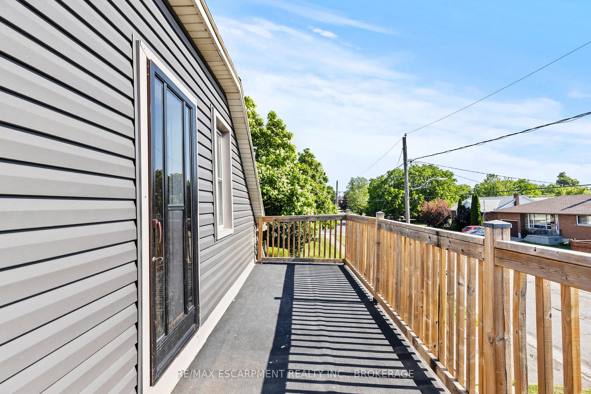 Photo 21 of Unit Upper, 1 West Street N, Thorold, Thorold Downtown — HOMEH