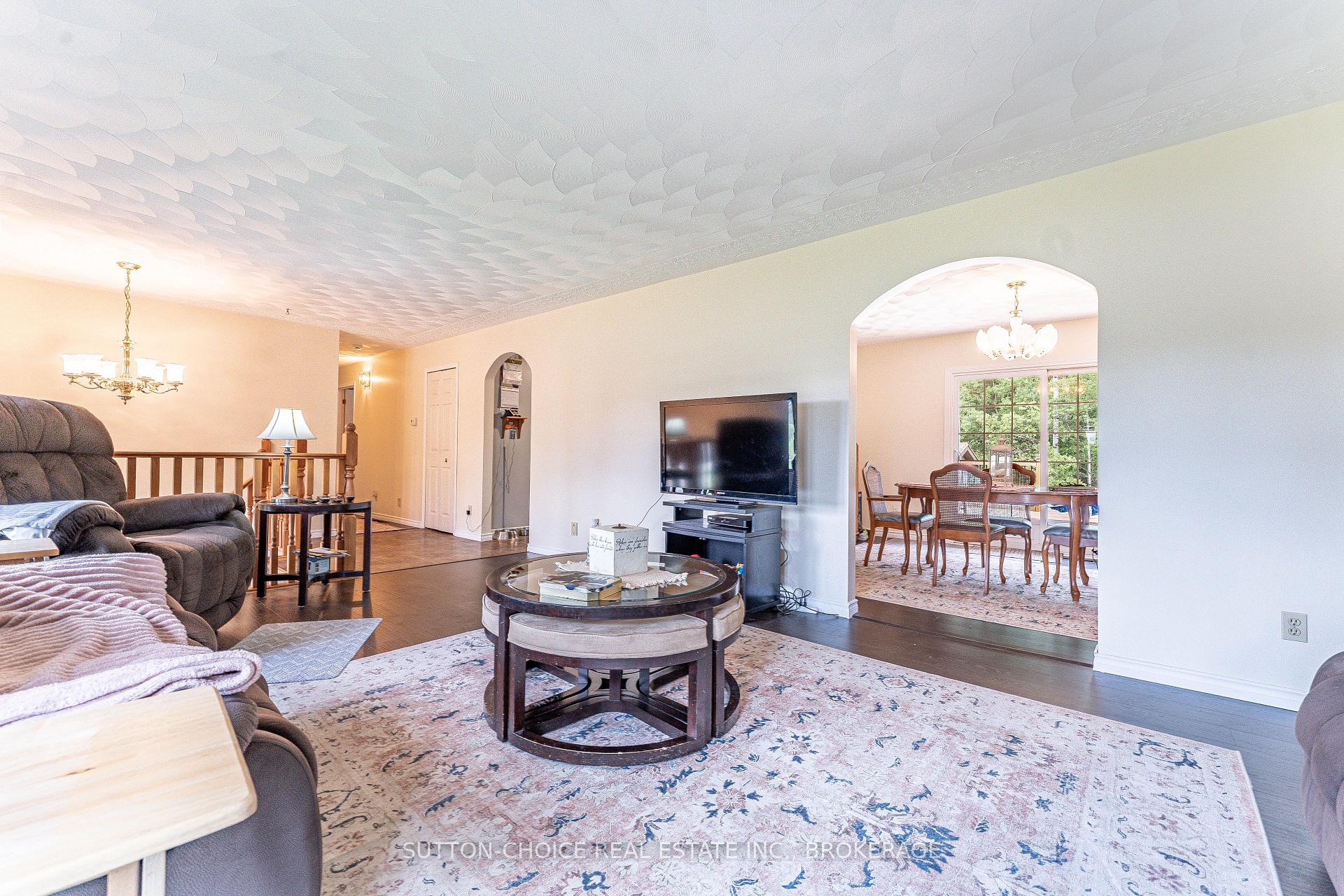 Photo 8 of 246 Yonge Street, Bonfield — HOMEH
