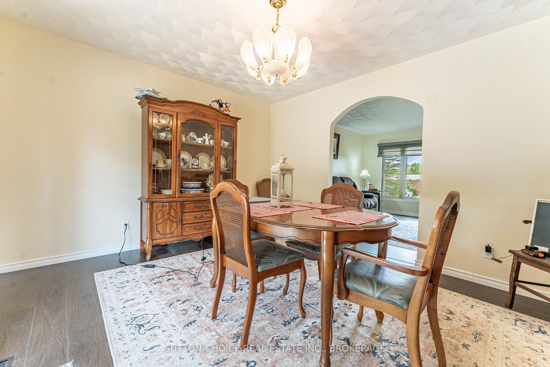 Photo 10 of 246 Yonge Street, Bonfield — HOMEH