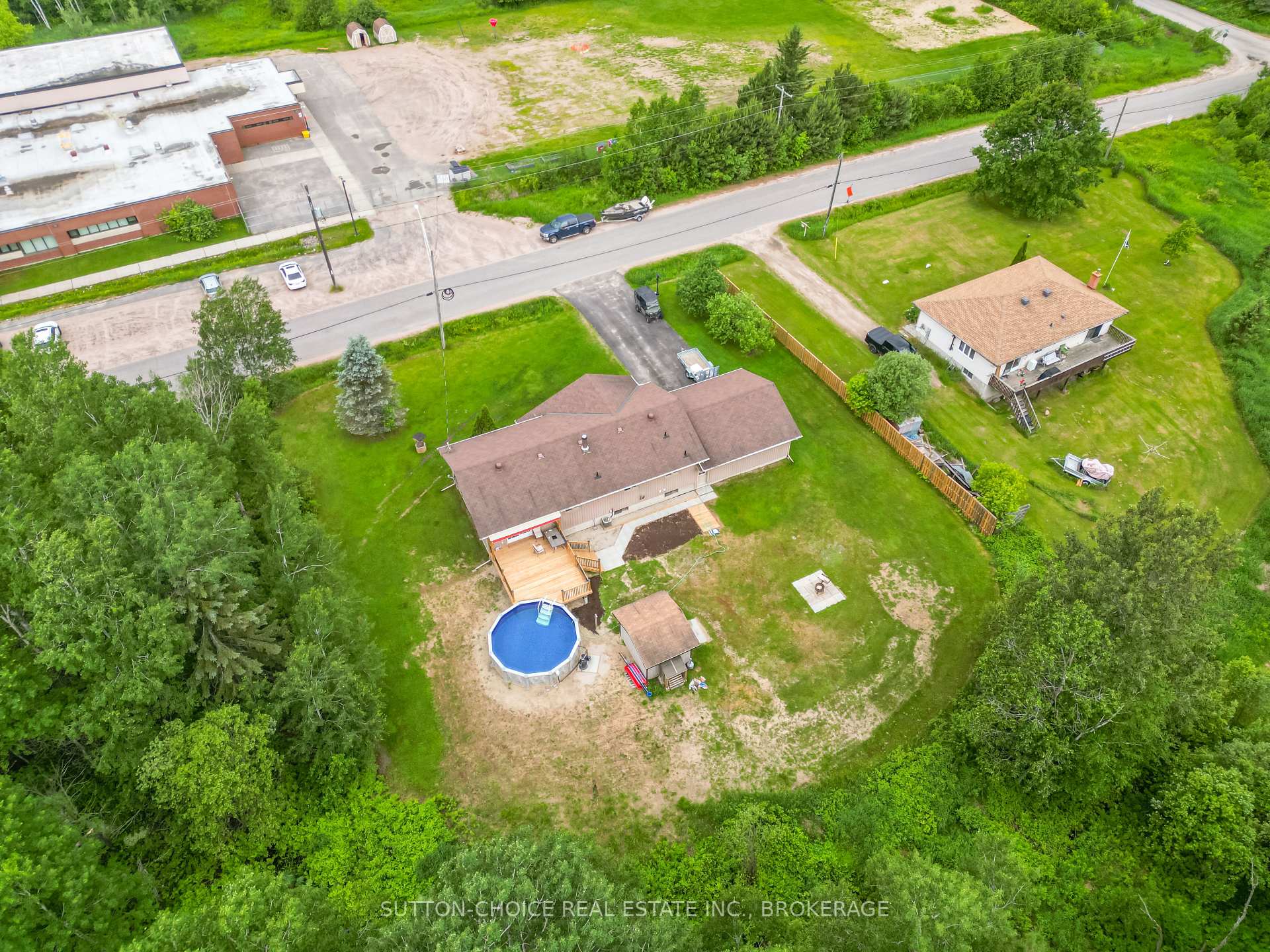 Photo 32 of 246 Yonge Street, Bonfield — HOMEH