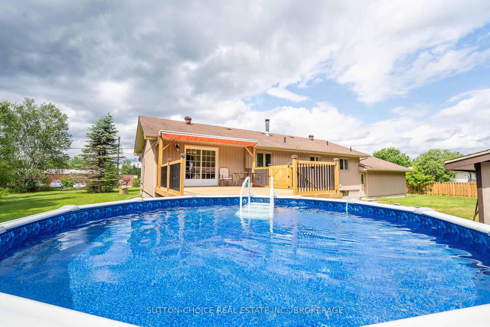 Photo 40 of 246 Yonge Street, Bonfield — HOMEH