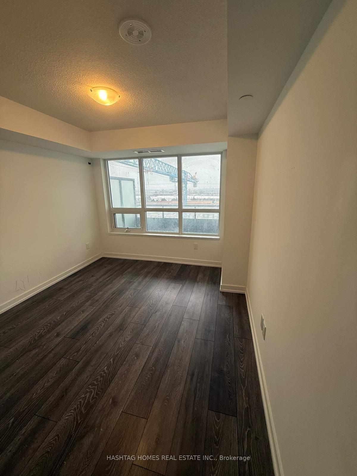 Photo 4 of Unit 901, 1455 Celebration Drive, Pickering, Bay Ridges — HOMEH