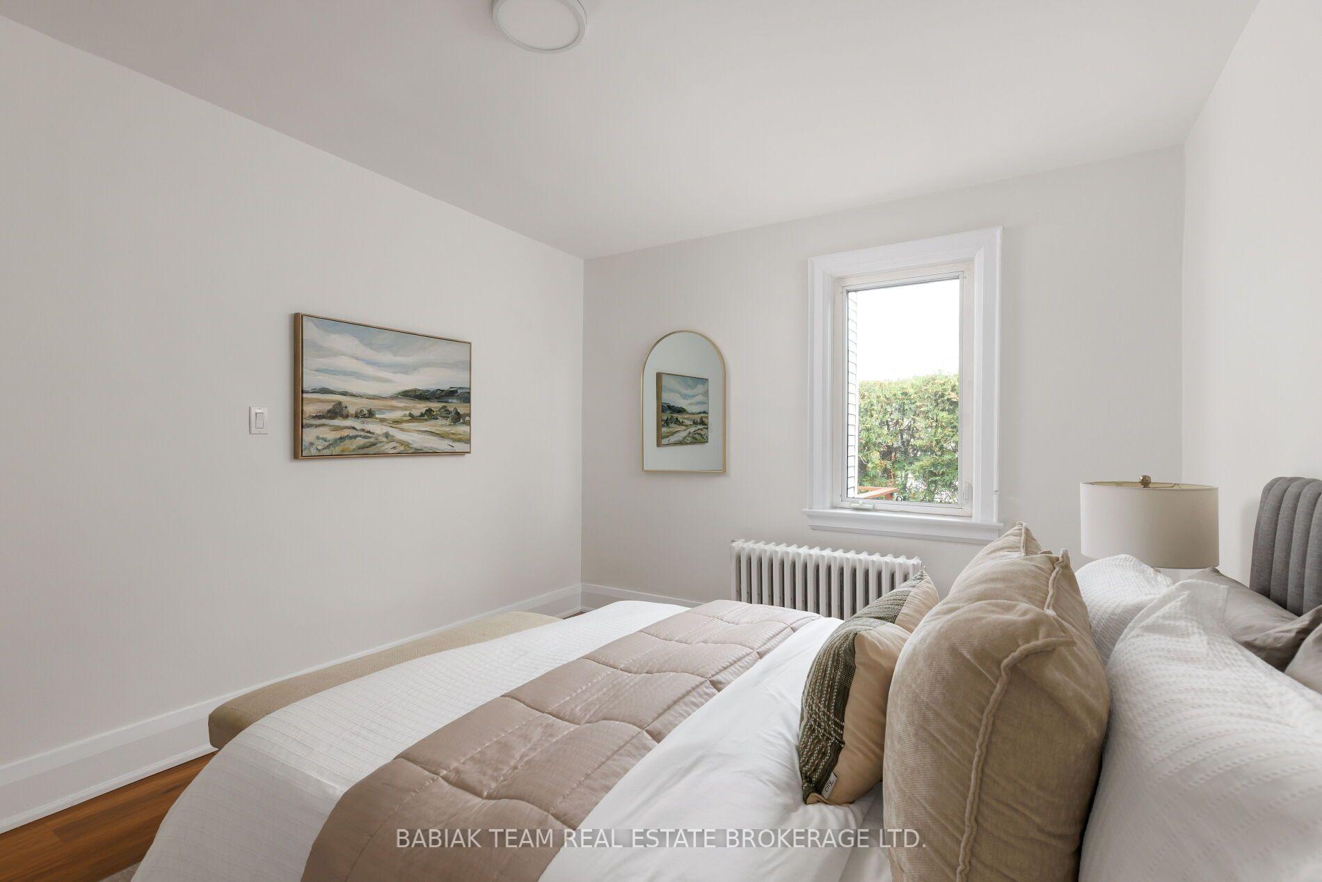 Photo 16 of 93 Glendonwynne Road, Toronto, High Park North — HOMEH