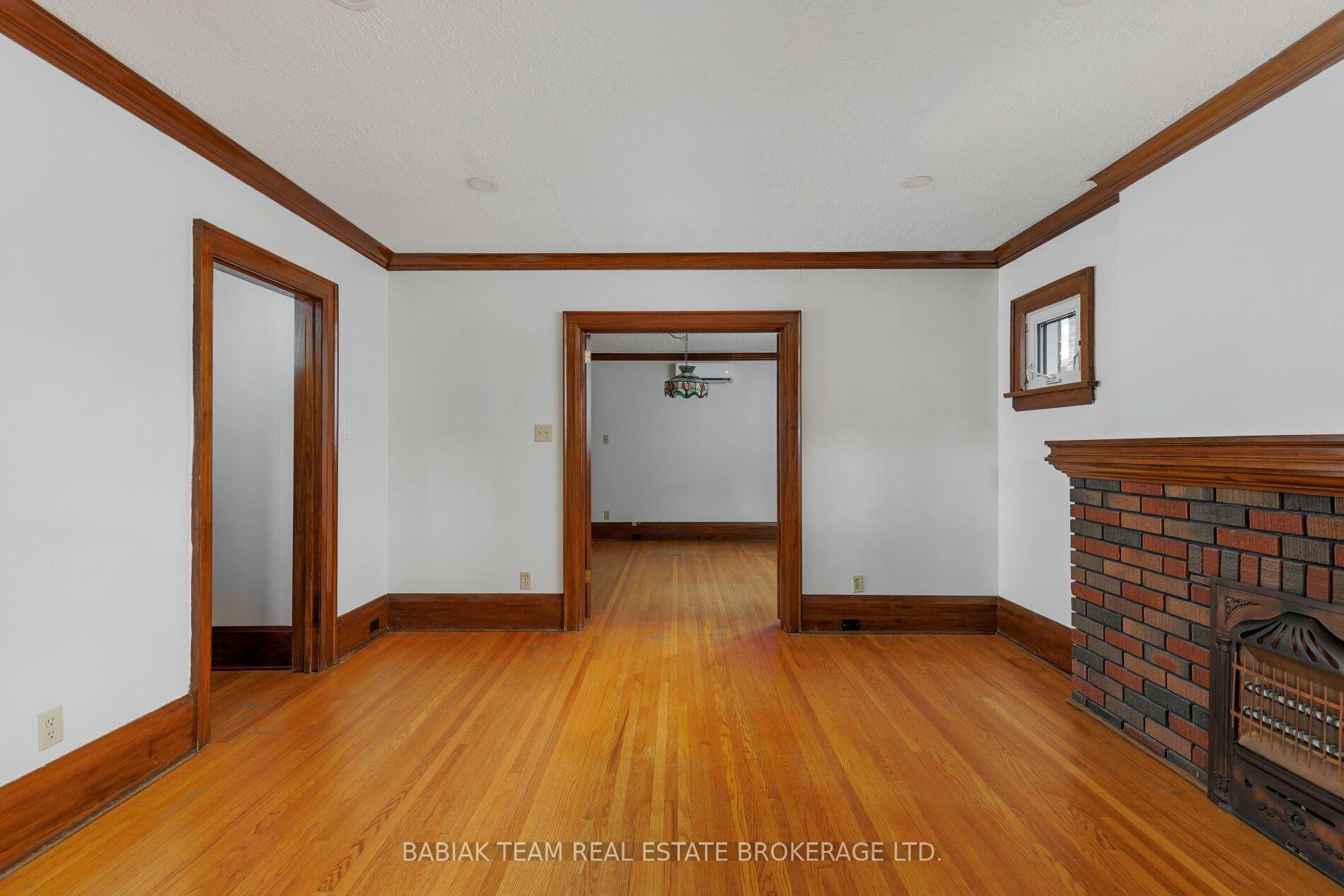 Photo 24 of 93 Glendonwynne Road, Toronto, High Park North — HOMEH