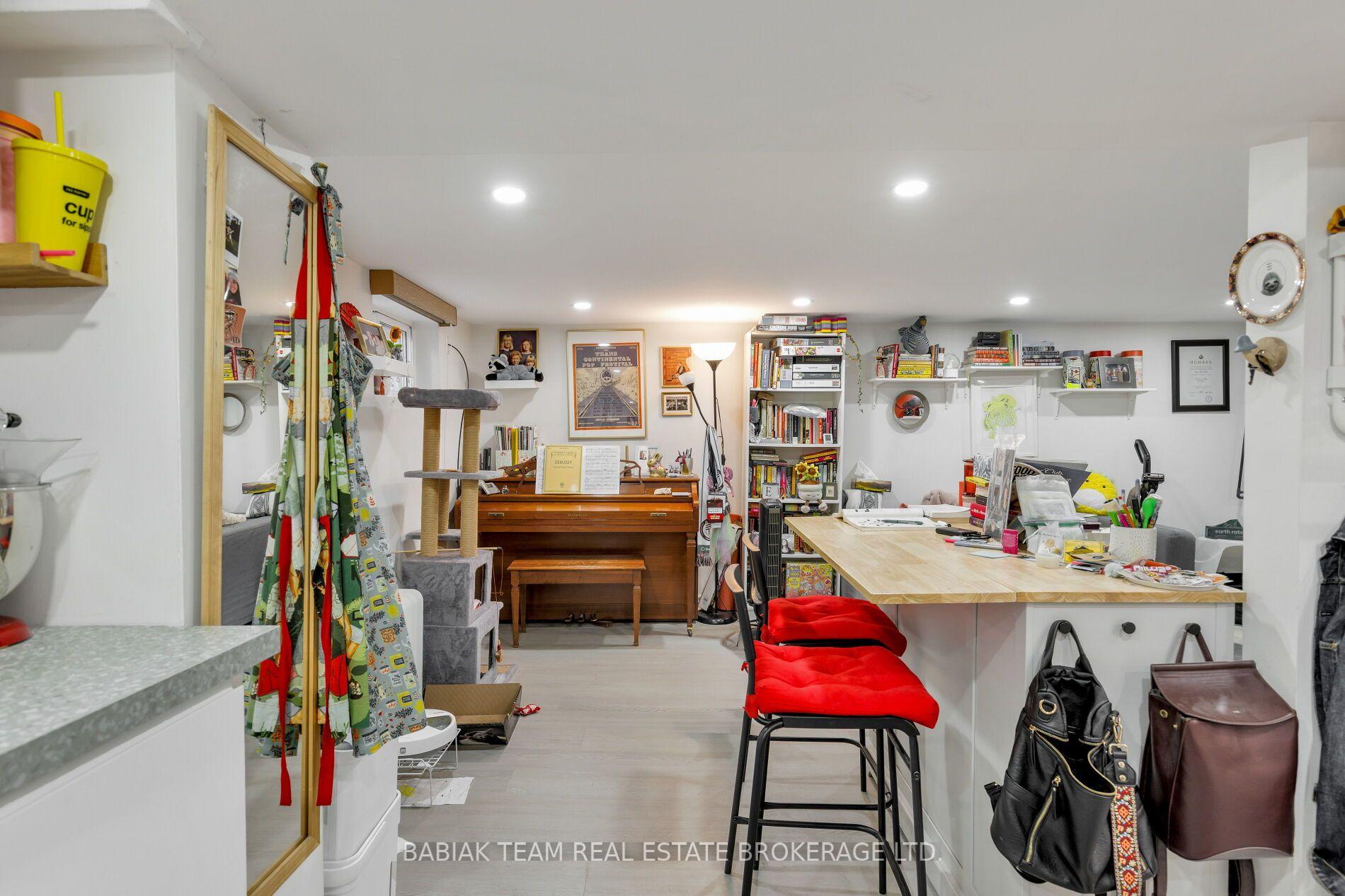 Photo 37 of 93 Glendonwynne Road, Toronto, High Park North — HOMEH
