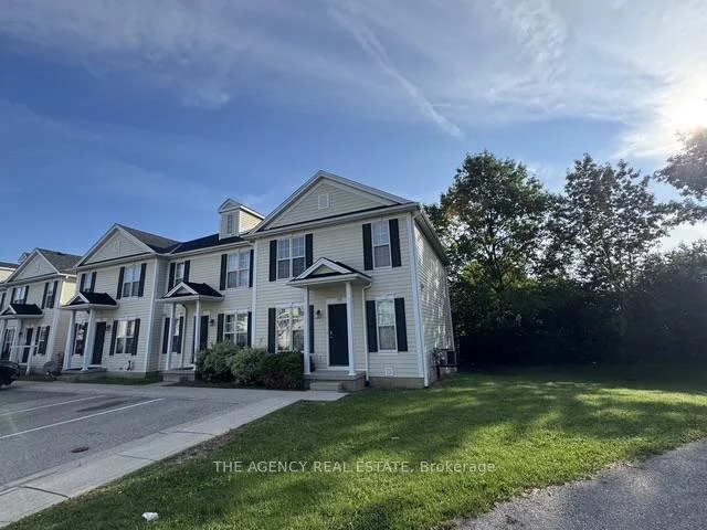 Photo 2 of Unit 23, 600 Sarnia Road, London, North I — HOMEH