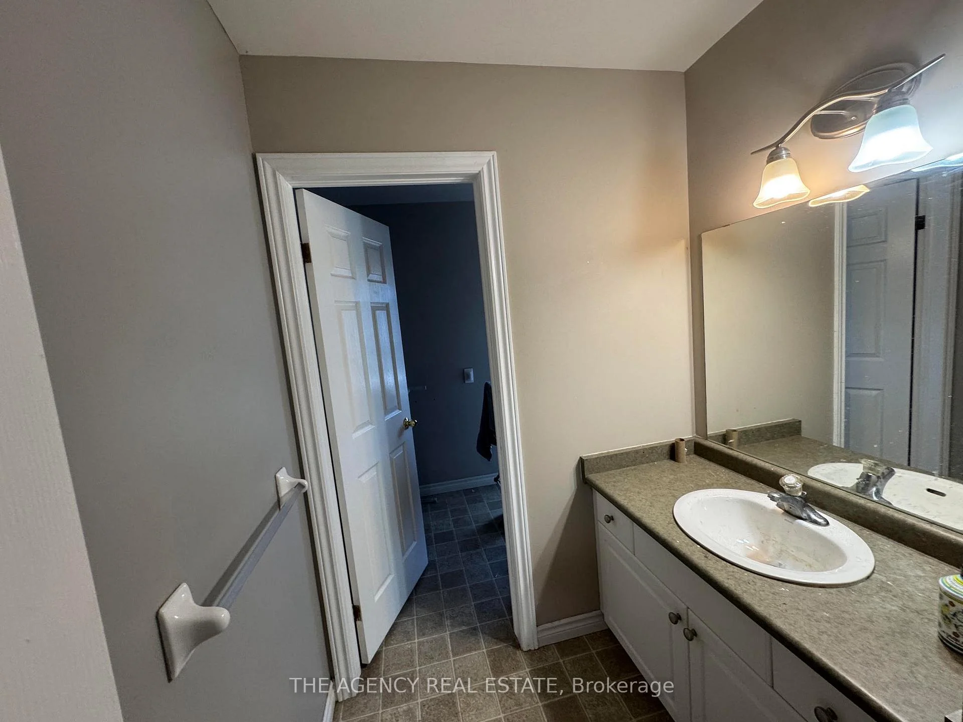 Photo 25 of Unit 23, 600 Sarnia Road, London, North I — HOMEH