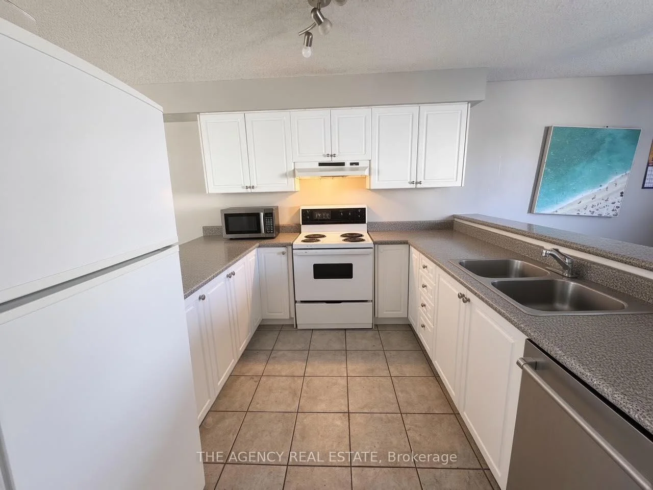 Photo 37 of Unit 23, 600 Sarnia Road, London, North I — HOMEH