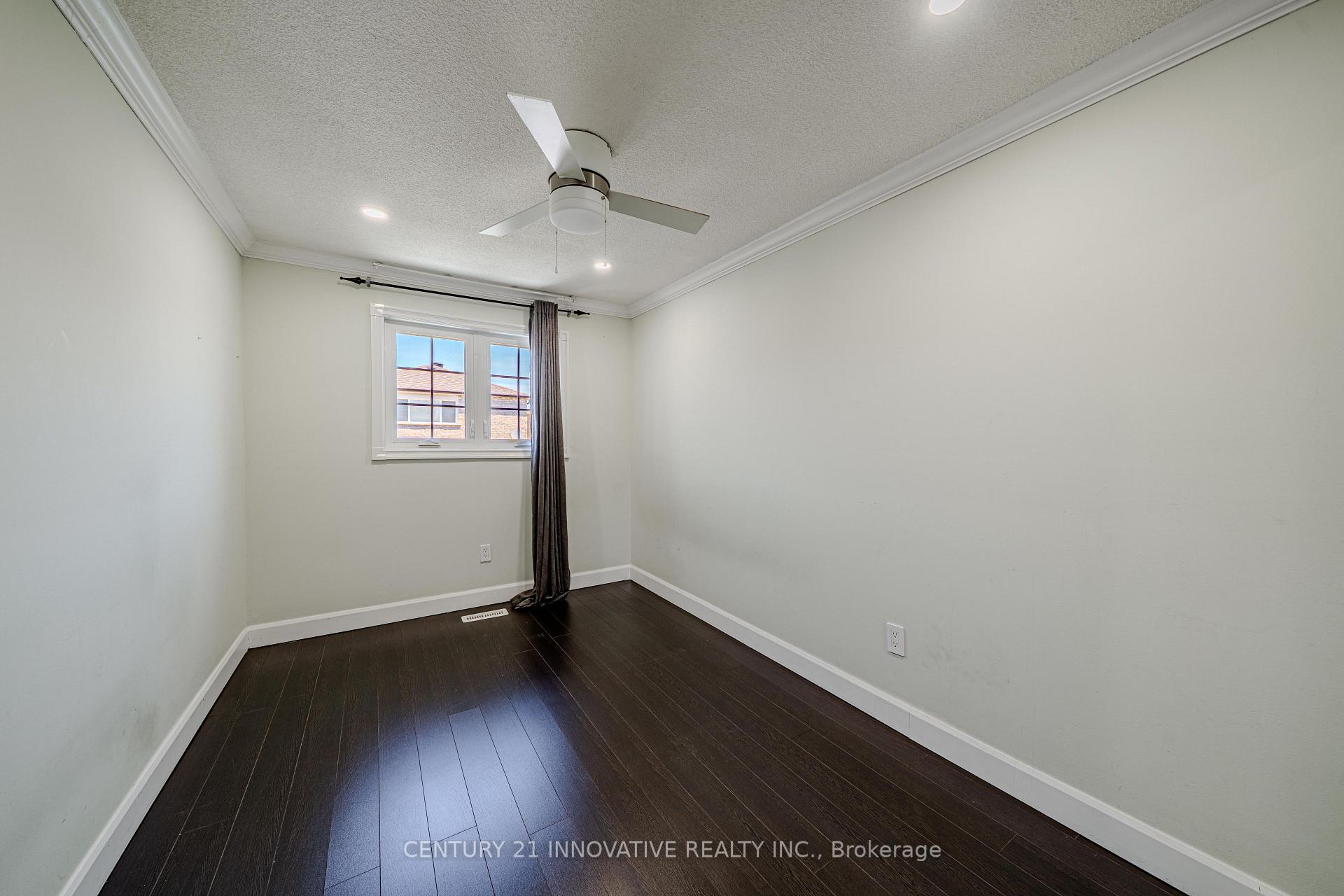 Photo 25 of 93 William Honey Crescent, Markham, Middlefield — HOMEH