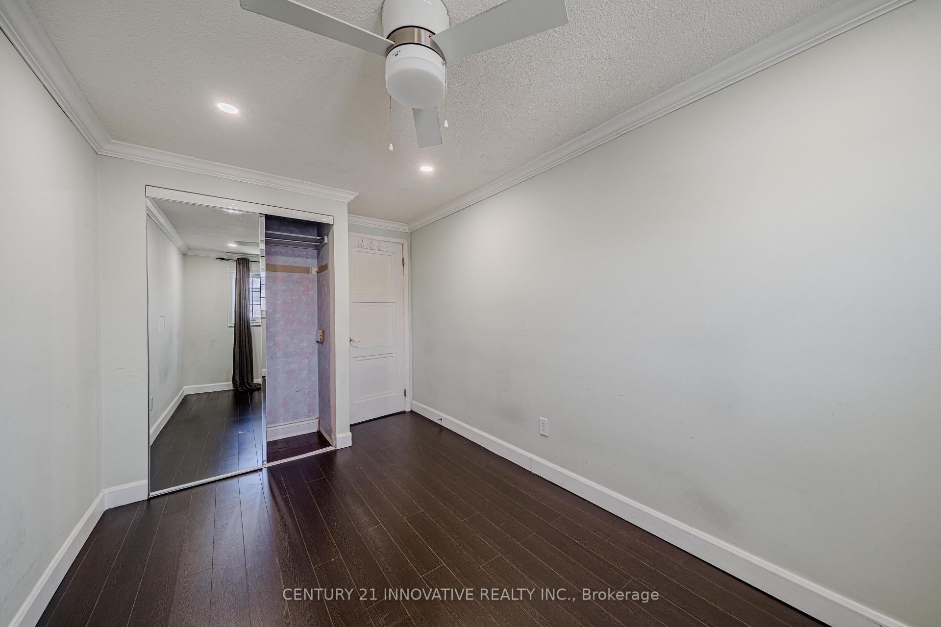Photo 26 of 93 William Honey Crescent, Markham, Middlefield — HOMEH