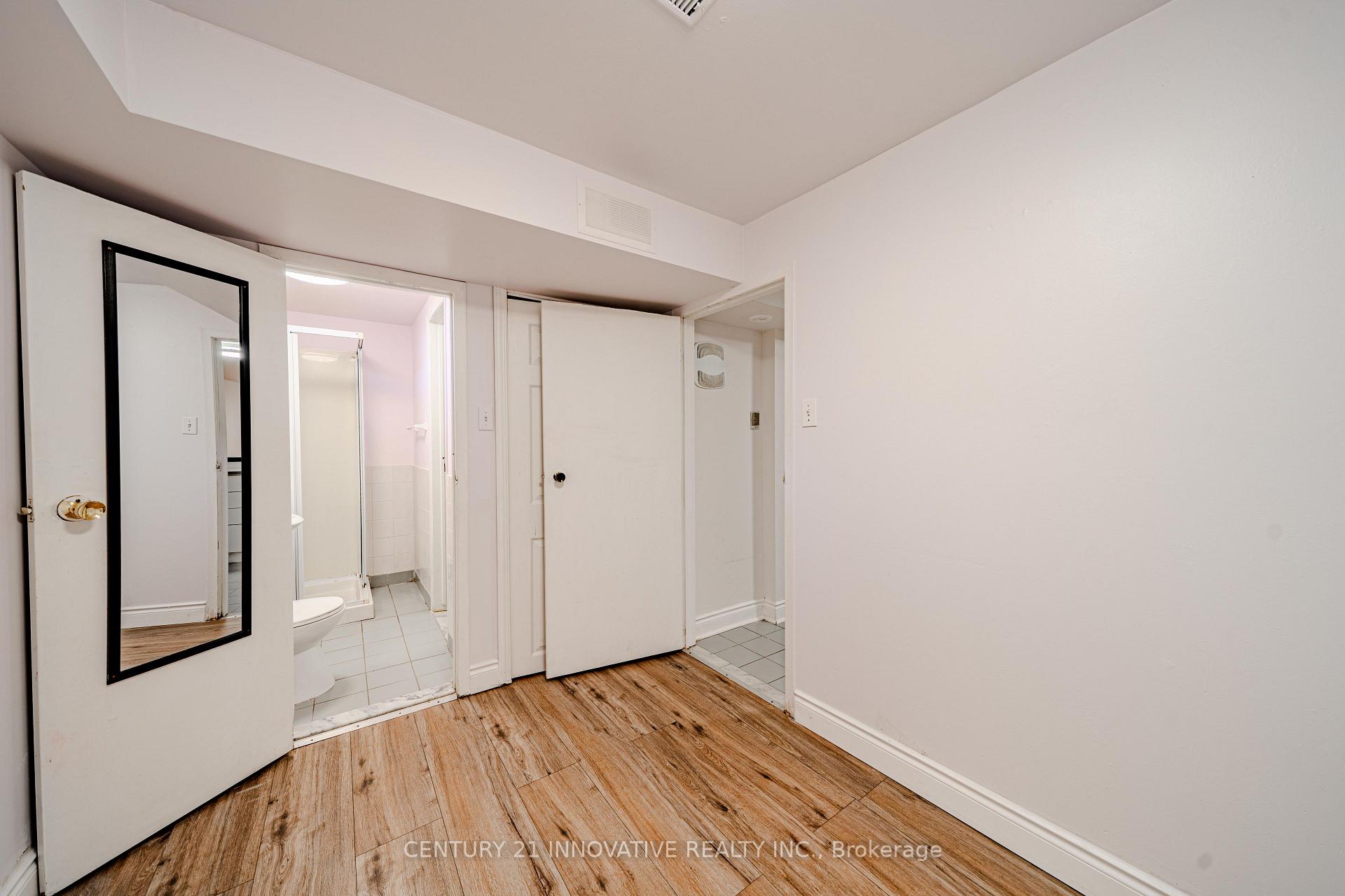 Photo 40 of 93 William Honey Crescent, Markham, Middlefield — HOMEH