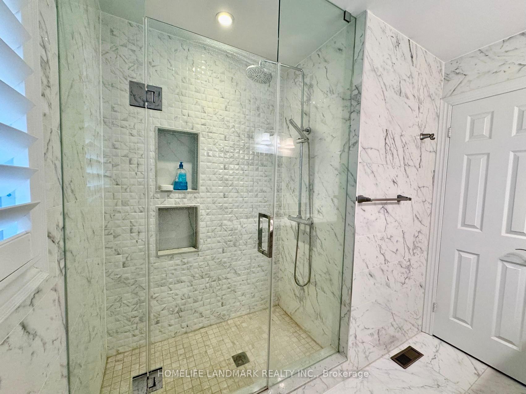 Photo 22 of 1160 Thoresby Drive, Oakville, Clearview — HOMEH