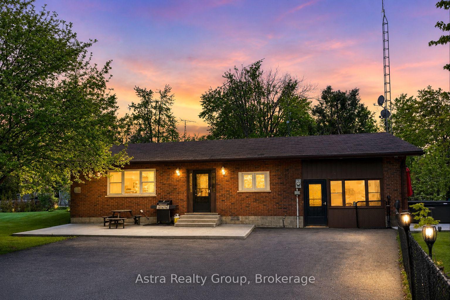 Photo 1 of 21 Sackitt Road, Kawartha Lakes, Fenelon — HOMEH