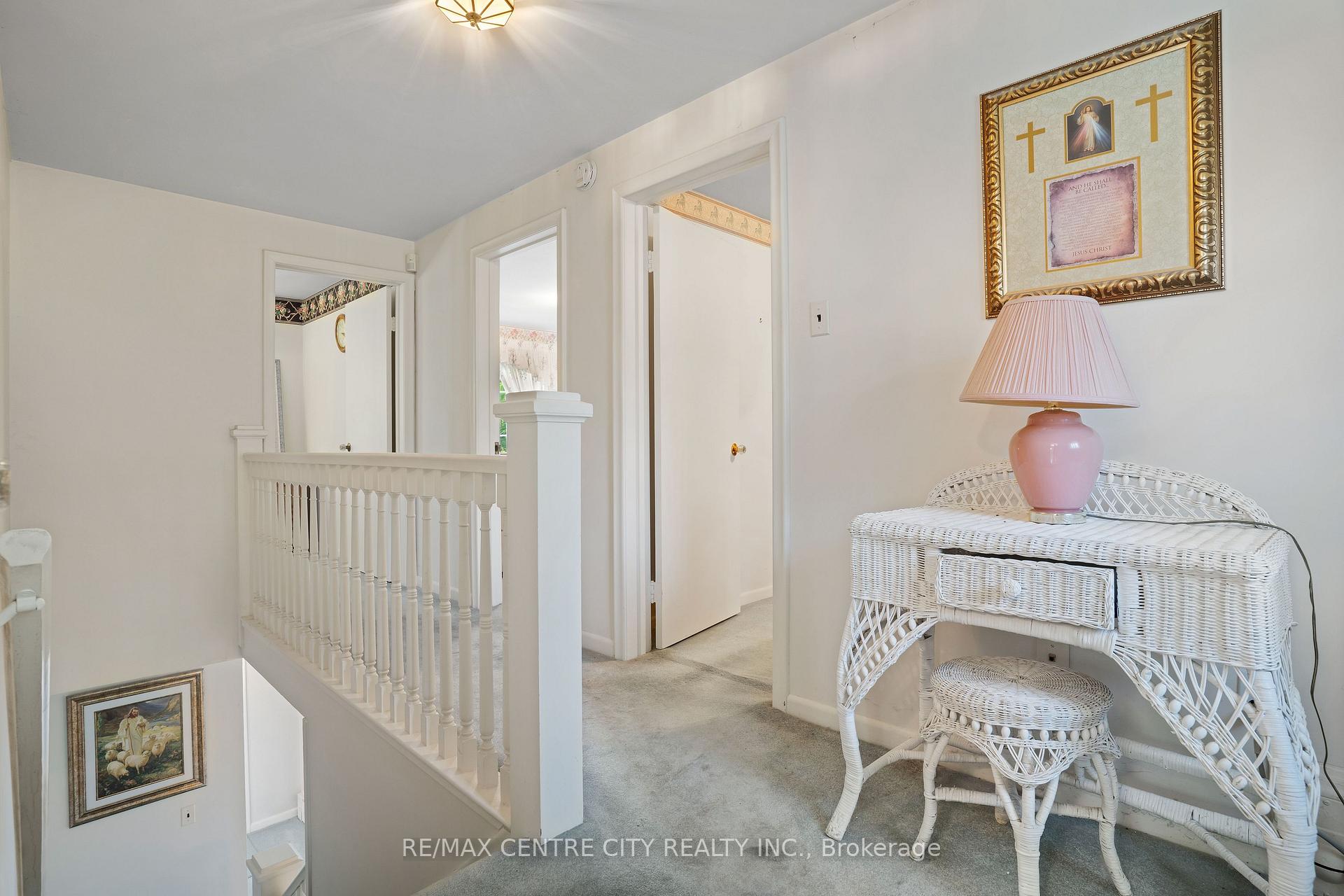Photo 27 of 272 Sheldon Avenue N, Kitchener, Eastwood — HOMEH