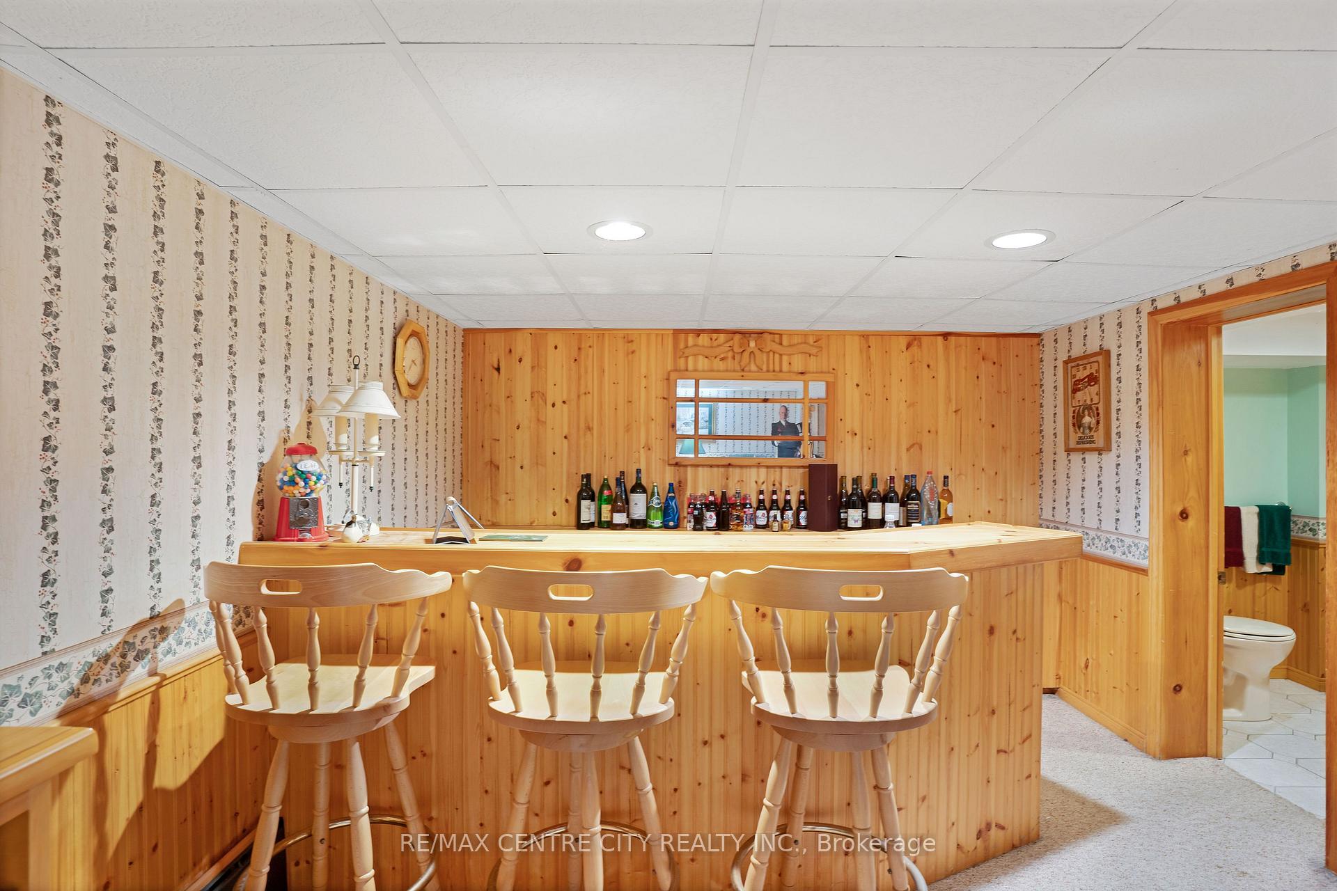 Photo 44 of 272 Sheldon Avenue N, Kitchener, Eastwood — HOMEH
