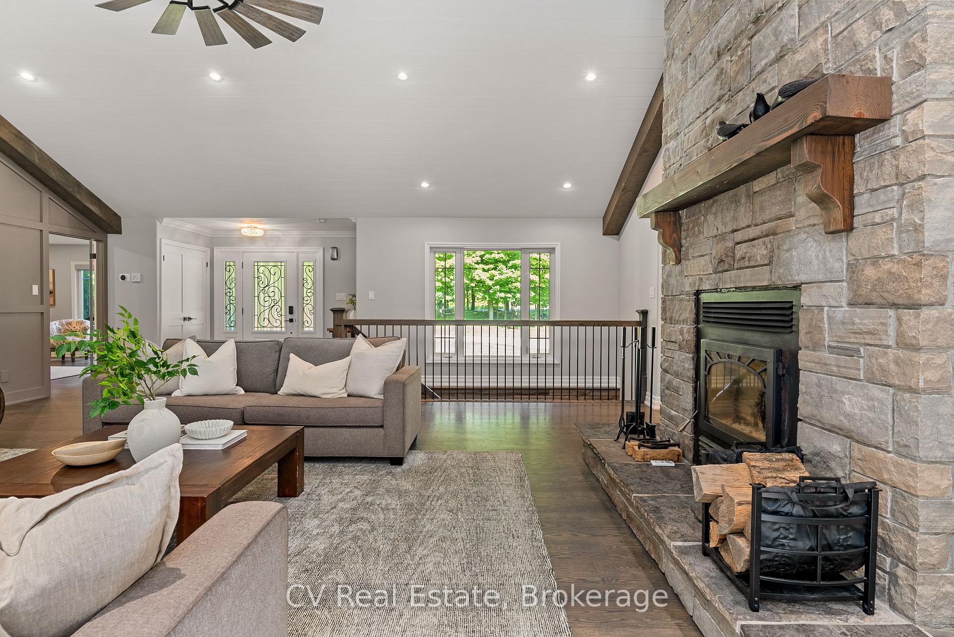 Photo 8 of 595530 4th Line, Blue Mountains — HOMEH