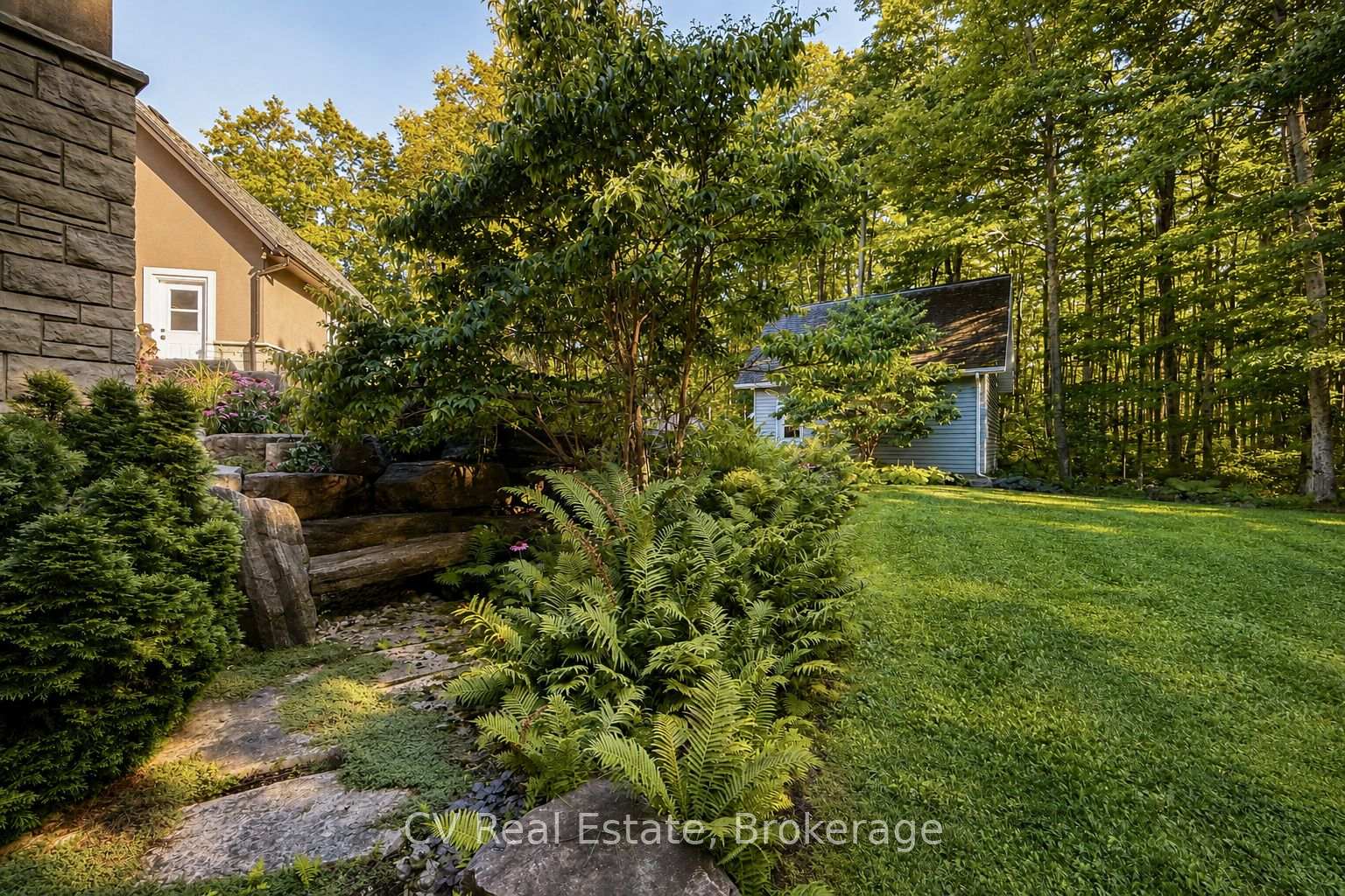 Photo 50 of 595530 4th Line, Blue Mountains — HOMEH