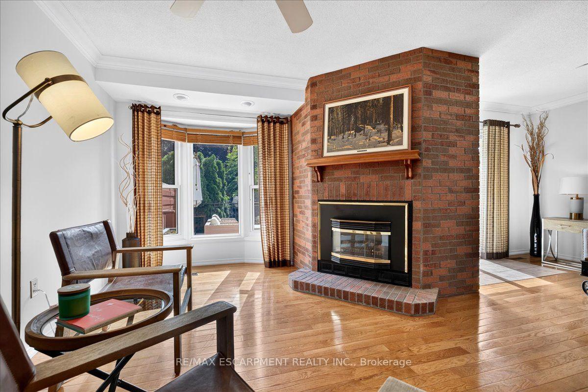 Photo 8 of 52 Sunvale Place, Hamilton, Stoney Creek — HOMEH
