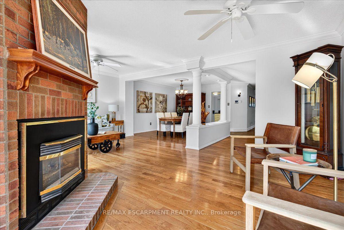 Photo 9 of 52 Sunvale Place, Hamilton, Stoney Creek — HOMEH