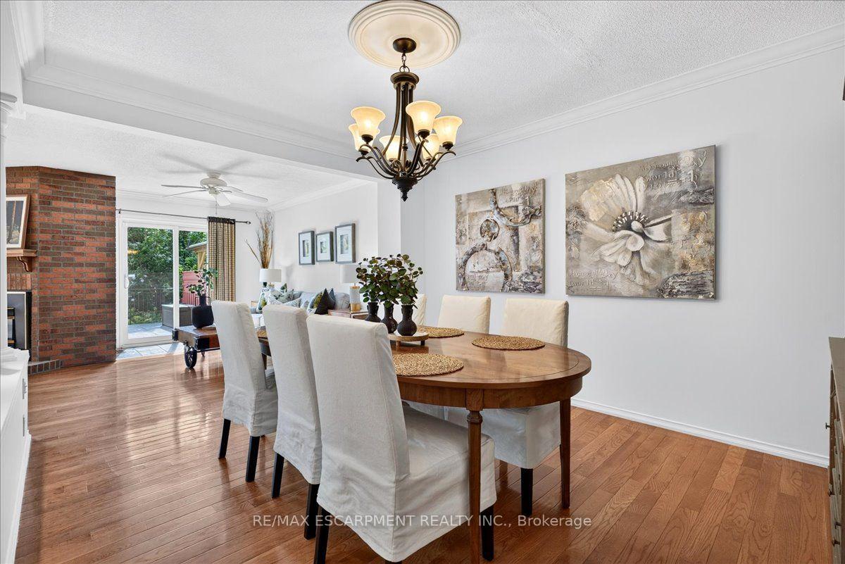 Photo 11 of 52 Sunvale Place, Hamilton, Stoney Creek — HOMEH