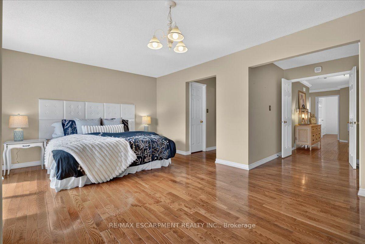 Photo 21 of 52 Sunvale Place, Hamilton, Stoney Creek — HOMEH