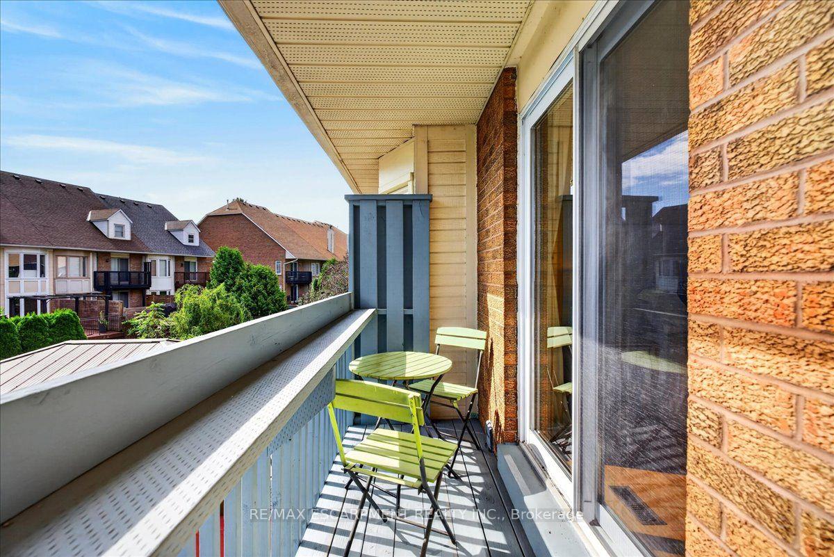 Photo 25 of 52 Sunvale Place, Hamilton, Stoney Creek — HOMEH