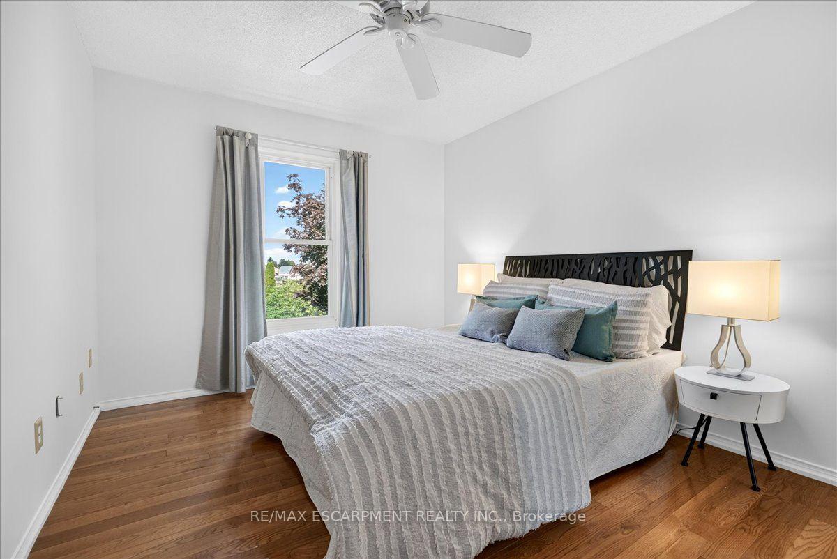 Photo 26 of 52 Sunvale Place, Hamilton, Stoney Creek — HOMEH