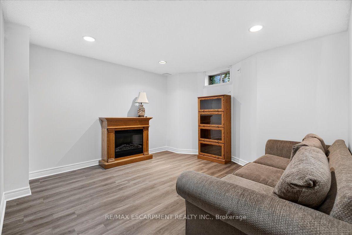 Photo 29 of 52 Sunvale Place, Hamilton, Stoney Creek — HOMEH