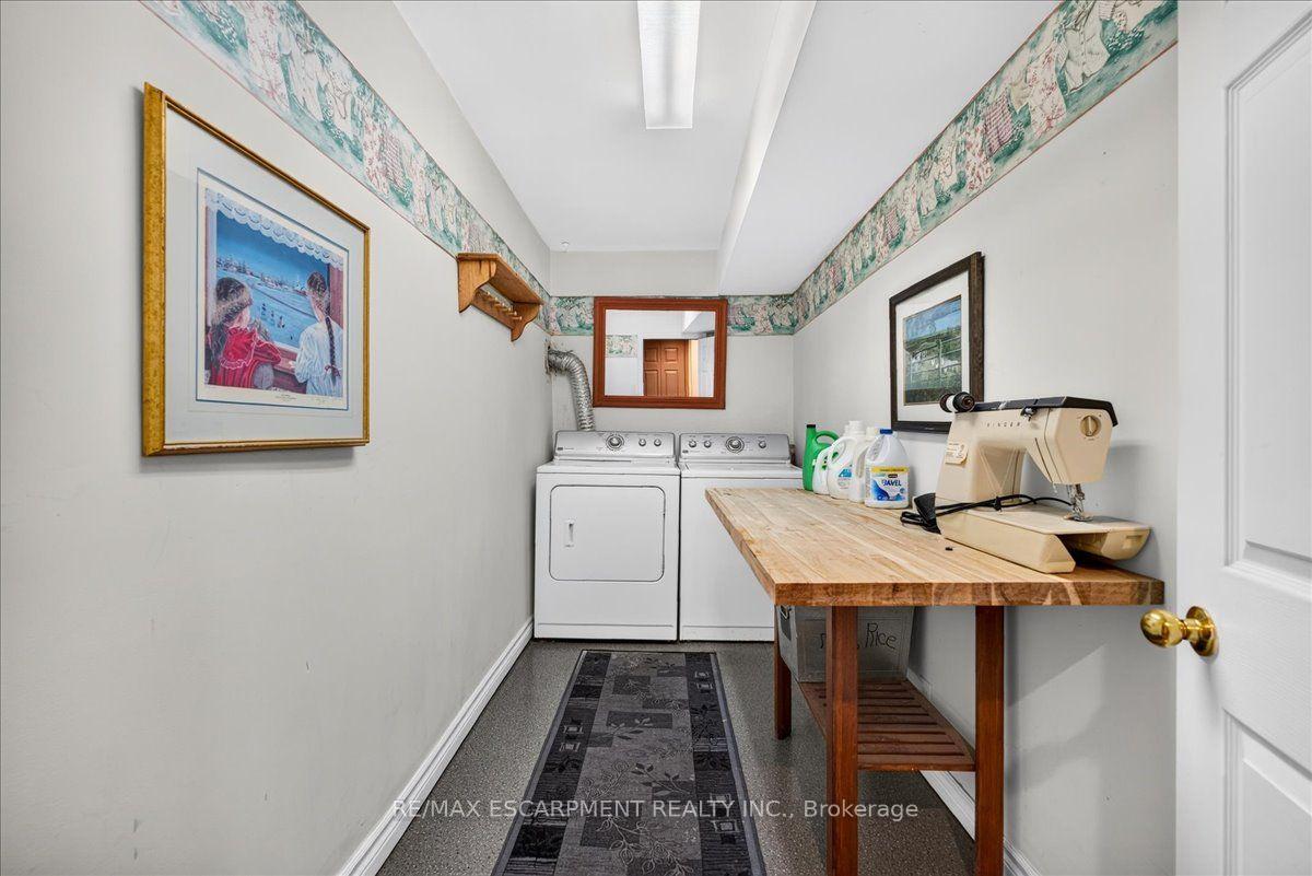 Photo 30 of 52 Sunvale Place, Hamilton, Stoney Creek — HOMEH