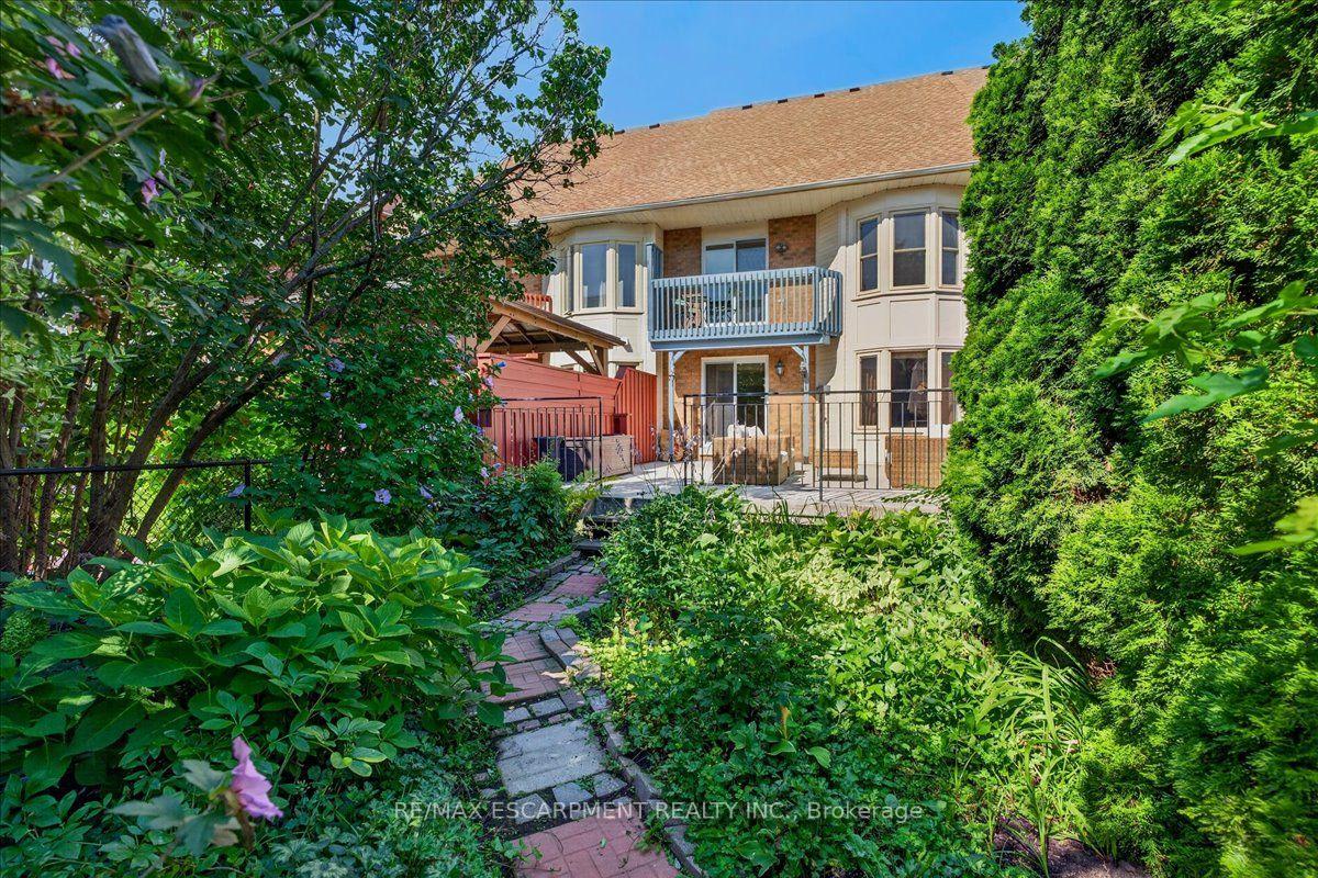 Photo 34 of 52 Sunvale Place, Hamilton, Stoney Creek — HOMEH