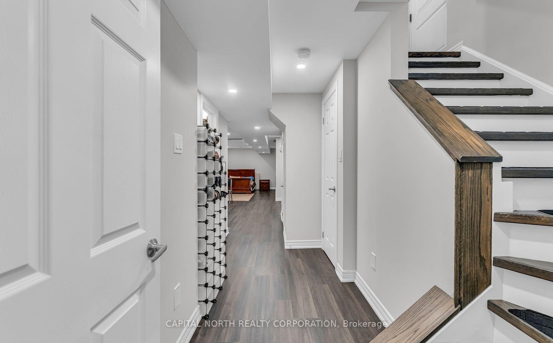 Photo 2 of 66 Waterbury Street, Caledon, Bolton East — HOMEH