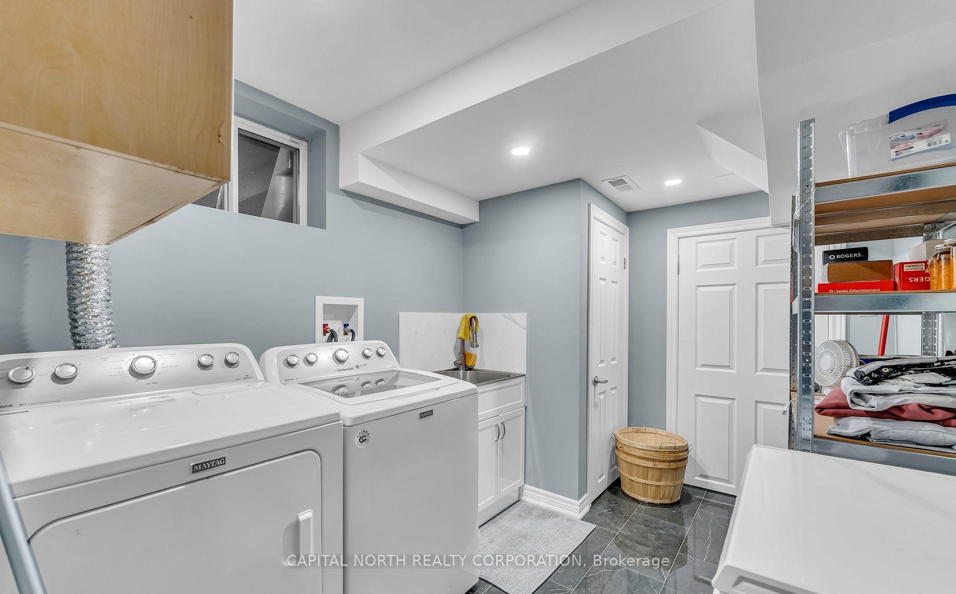 Photo 10 of 66 Waterbury Street, Caledon, Bolton East — HOMEH
