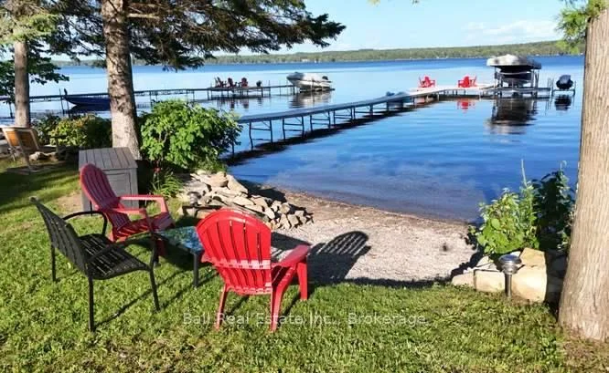 Photo 32 of 31 Beaver Drive, Kawartha Lakes, Somerville — HOMEH