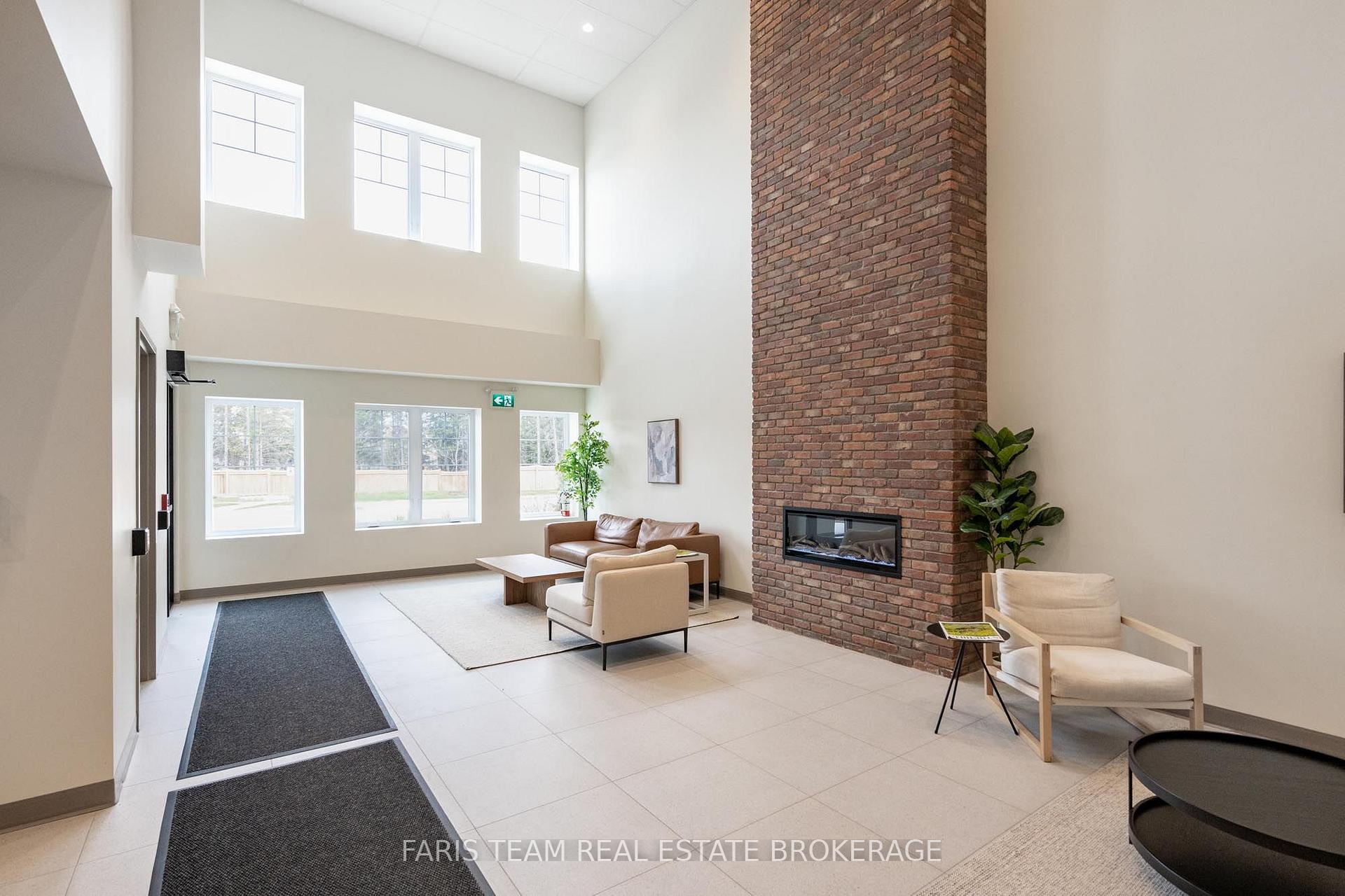 Photo 5 of Unit 224, 121 Mary Street, Clearview, Creemore — HOMEH