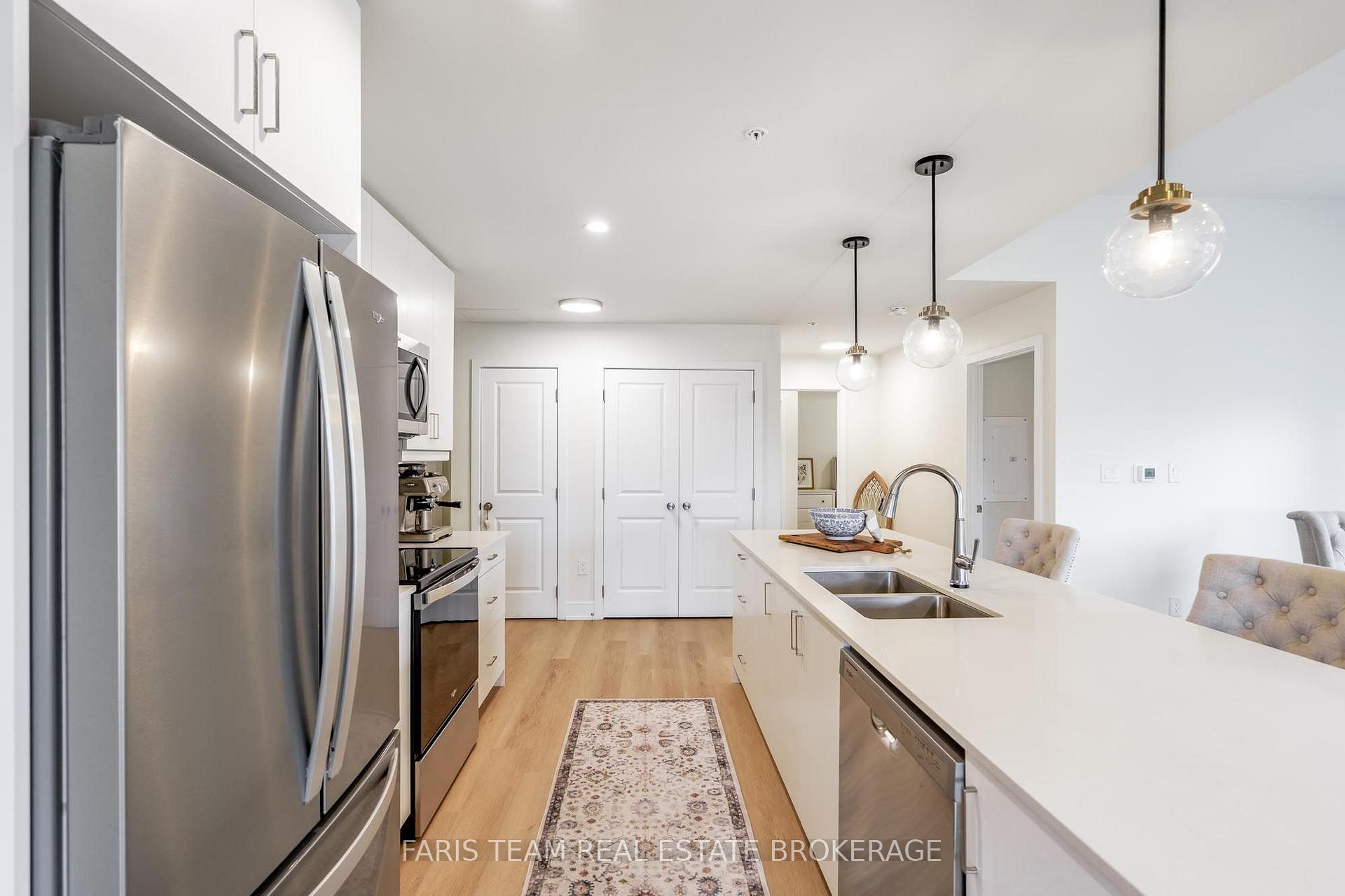 Photo 10 of Unit 224, 121 Mary Street, Clearview, Creemore — HOMEH