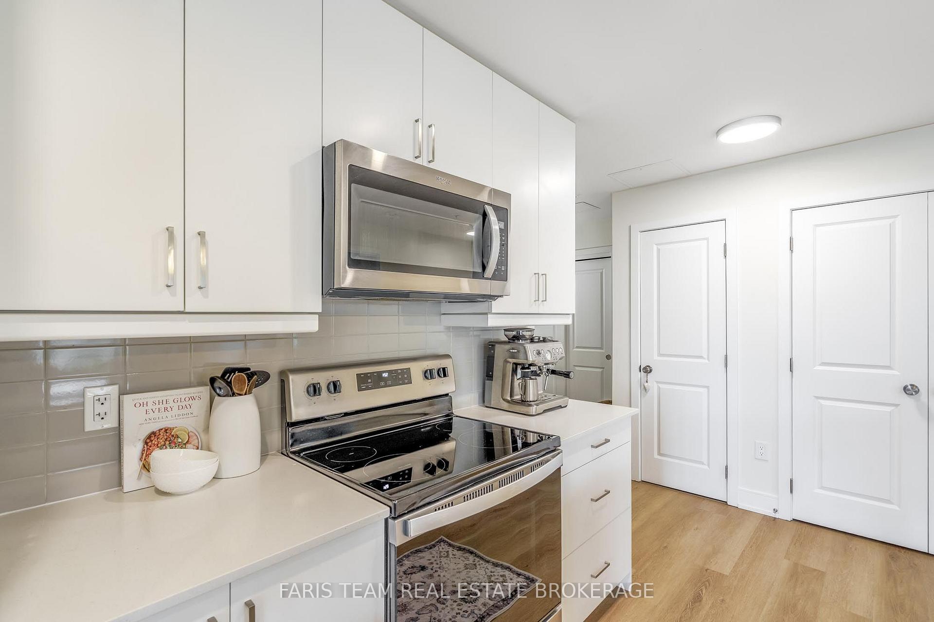 Photo 11 of Unit 224, 121 Mary Street, Clearview, Creemore — HOMEH
